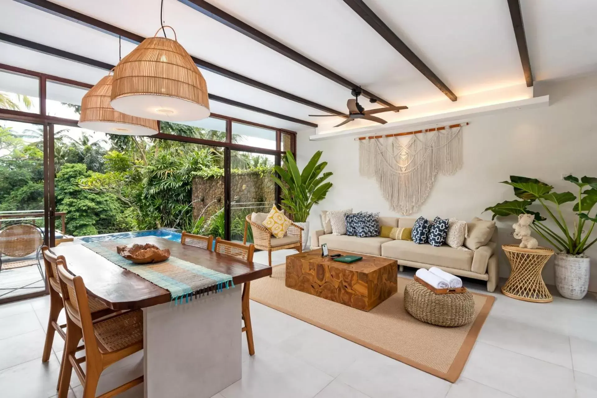 Living room, Seating Area in Ubud Green Resort Villas Powered by Archipelago