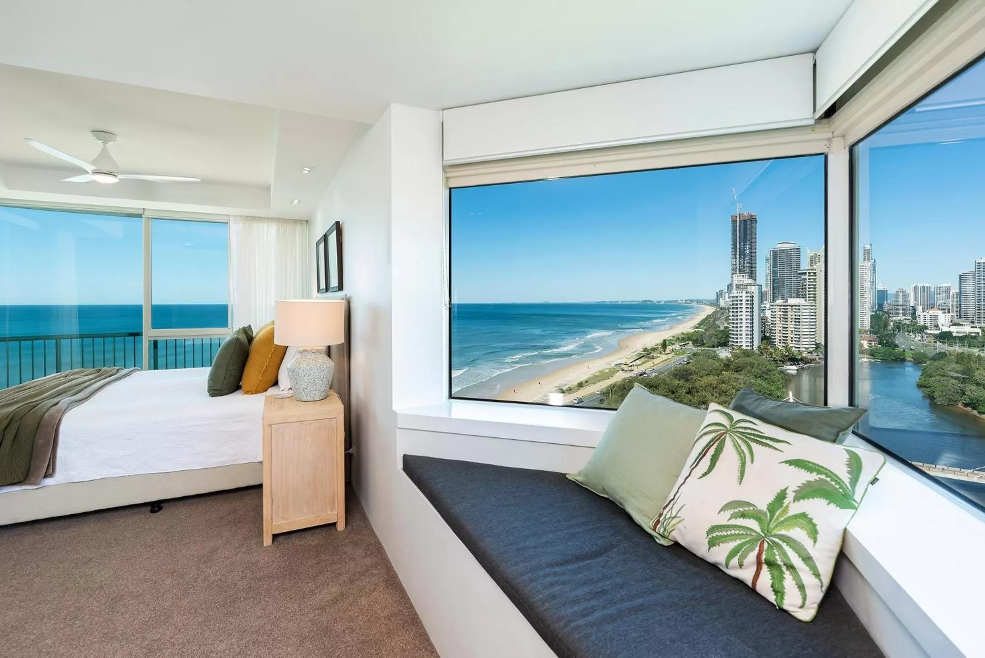 View (from property/room), Bed in The Waterford on Main Beach