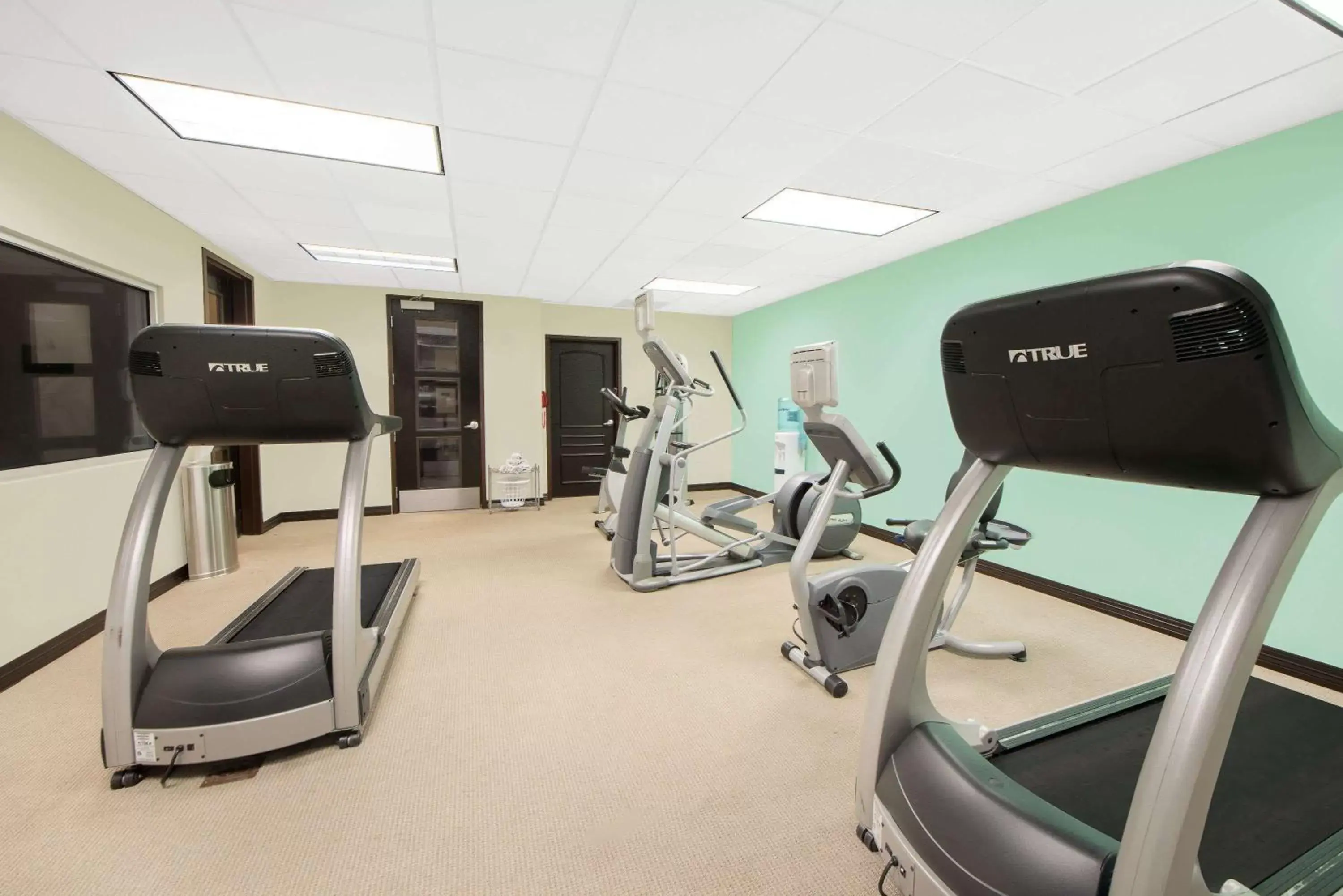 Fitness centre/facilities in Hawthorn Suites by Wyndham Lubbock Fitness centre/facilities in Hawthorn Suites by Wyndham Lubbock