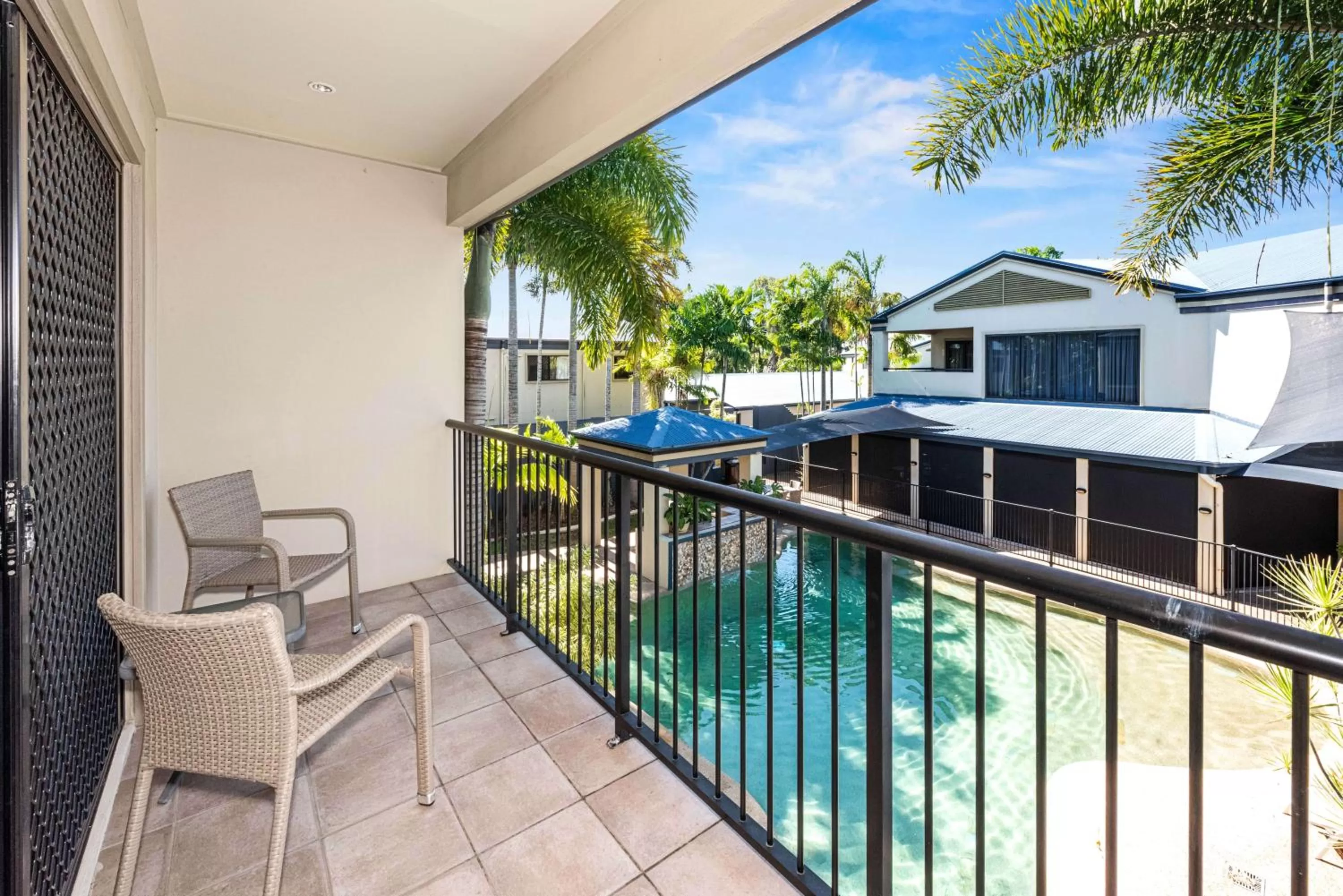 King Room with Balcony in Coral Cay Resort
