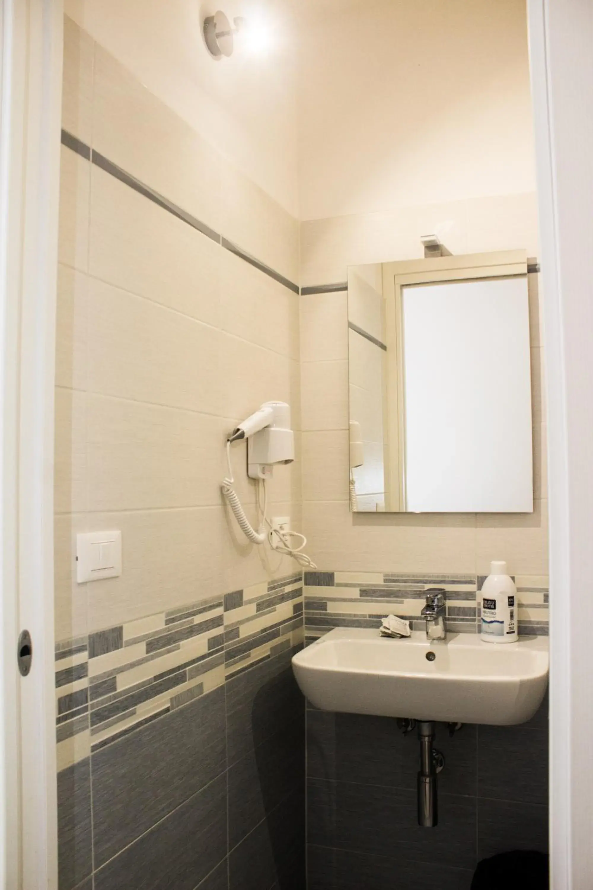 Bathroom in Hotel Sant'Orsola City House