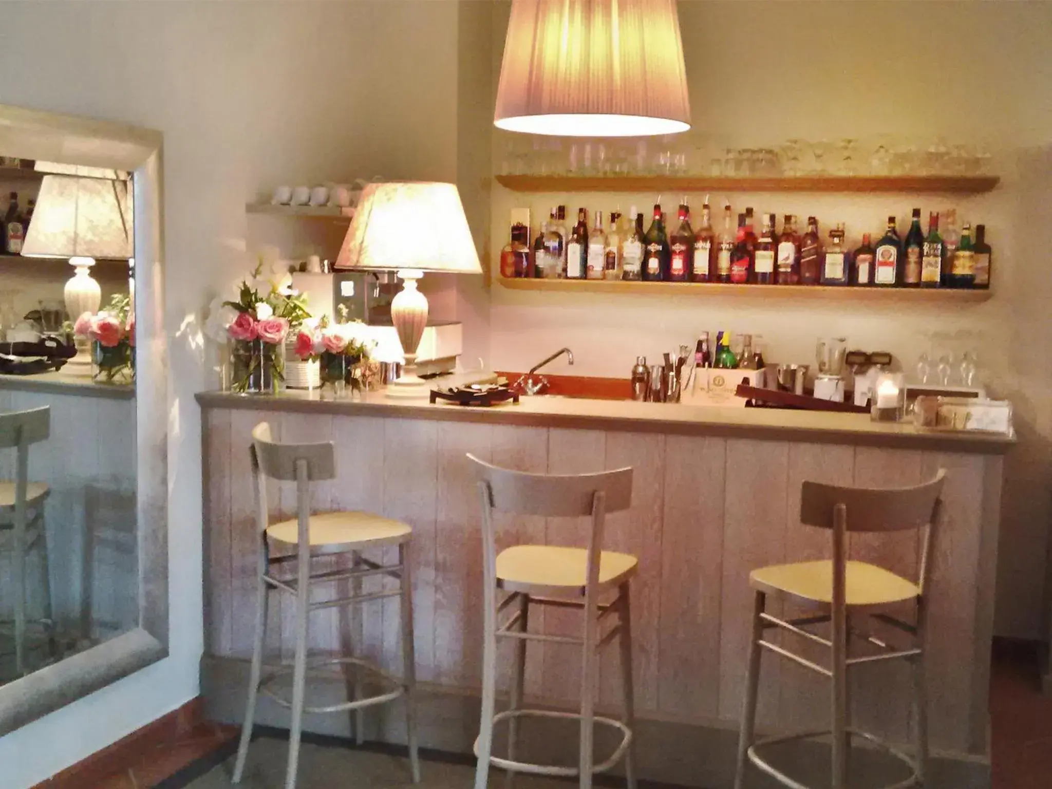 Lounge or bar in Si Montalcino Hotel Lounge or bar in Si Montalcino Hotel
