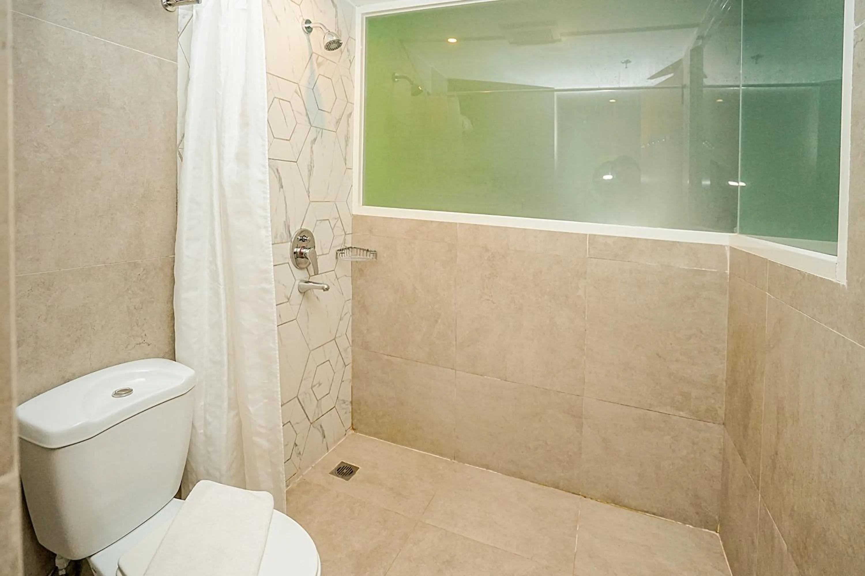 Radja Art and Boutique Hotel Simpang Lima