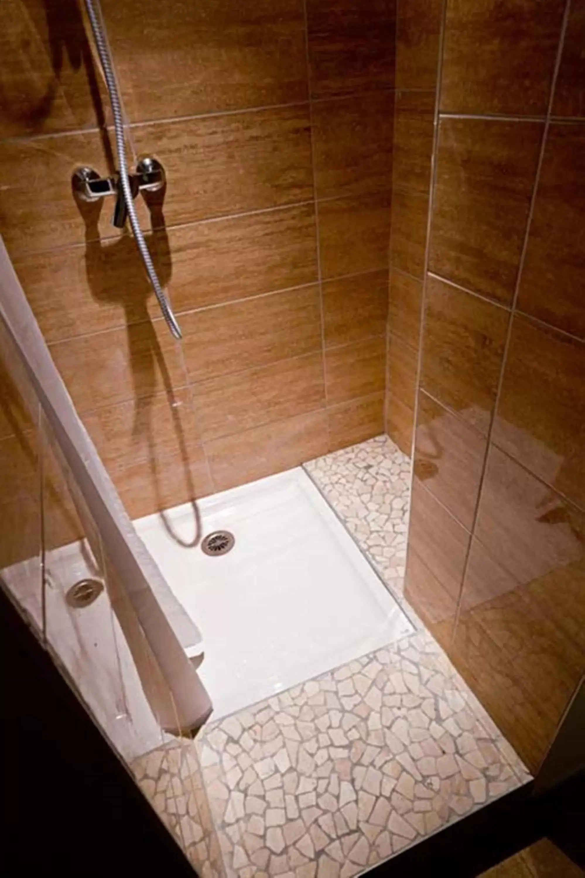 Shower, Bathroom in Hôtel Saint Etienne