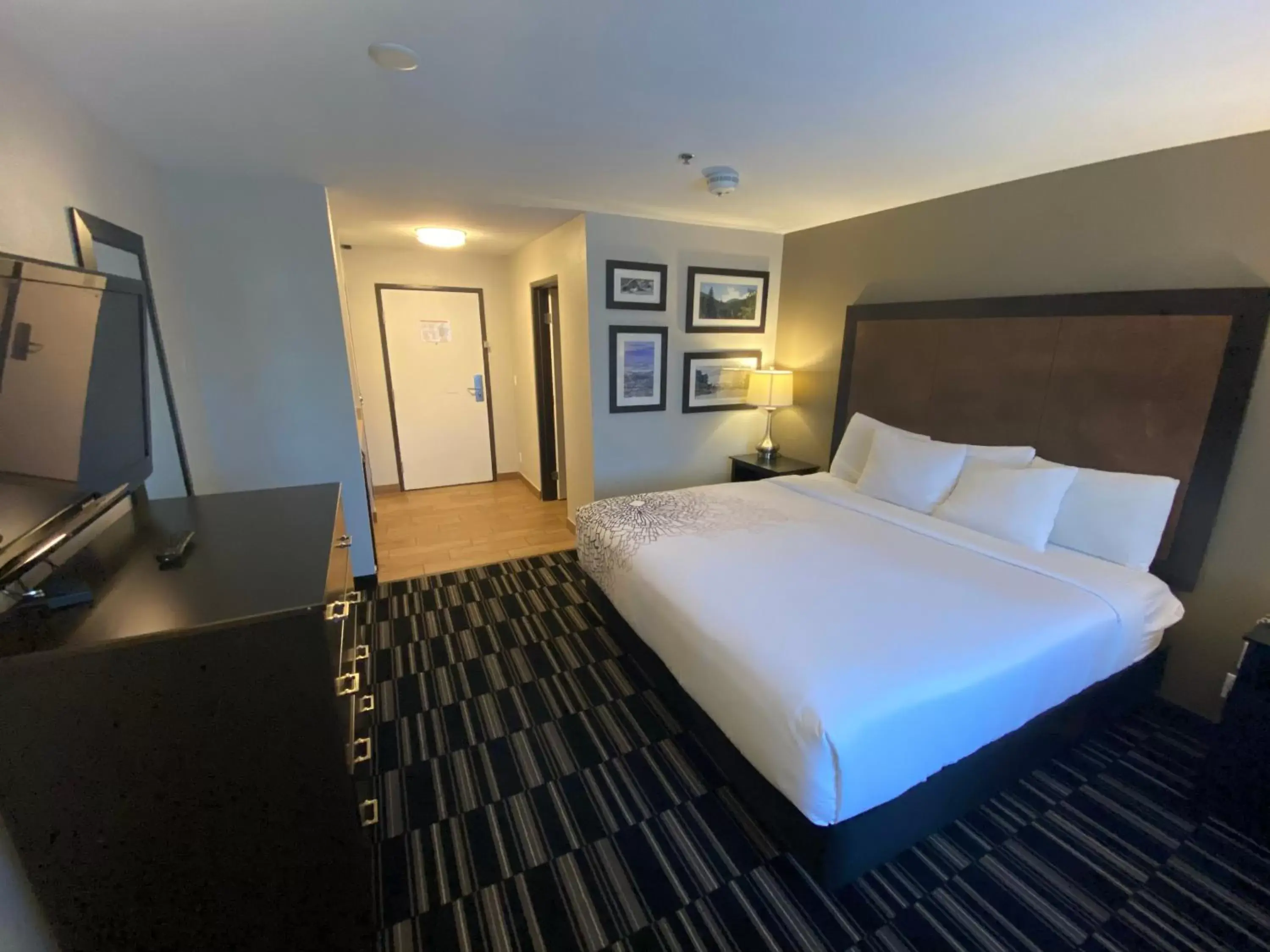 TV and multimedia, Bed in La Quinta Inn by Wyndham Steamboat Springs