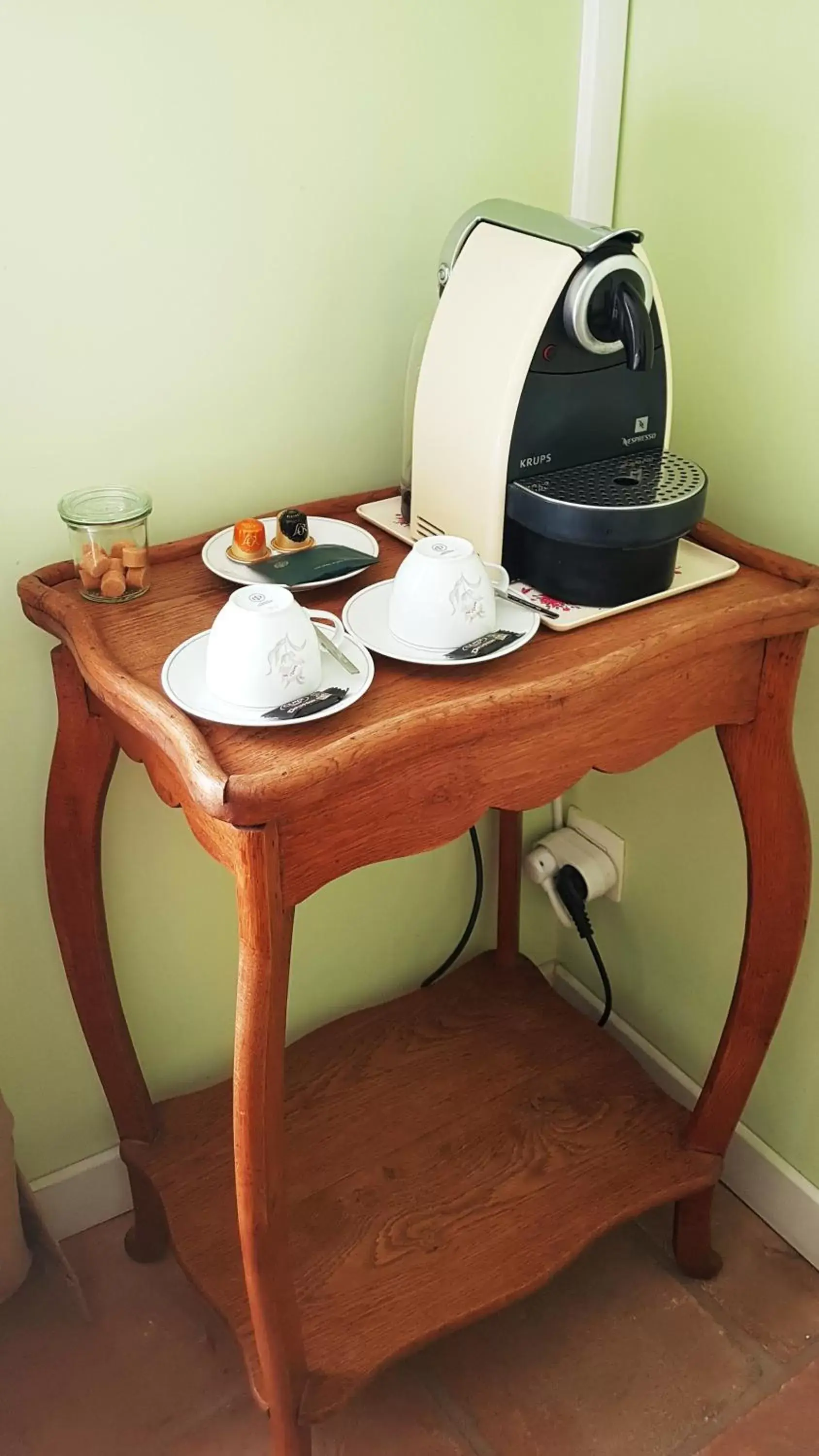 Coffee/tea facilities in Alcôve Marine