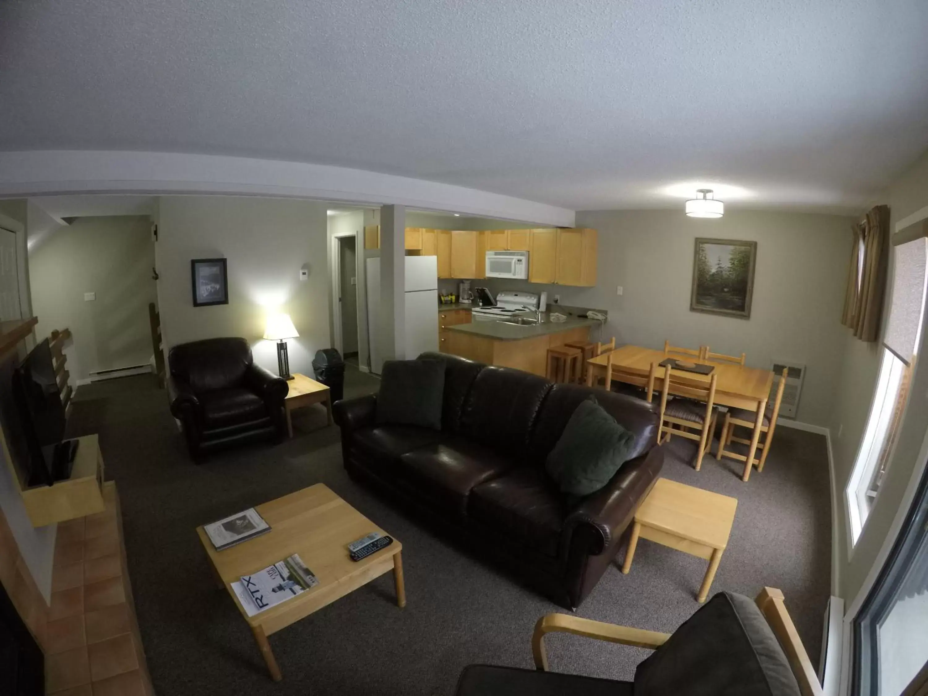 Living room, Seating Area in Panorama Vacation Retreat at Horsethief Lodge