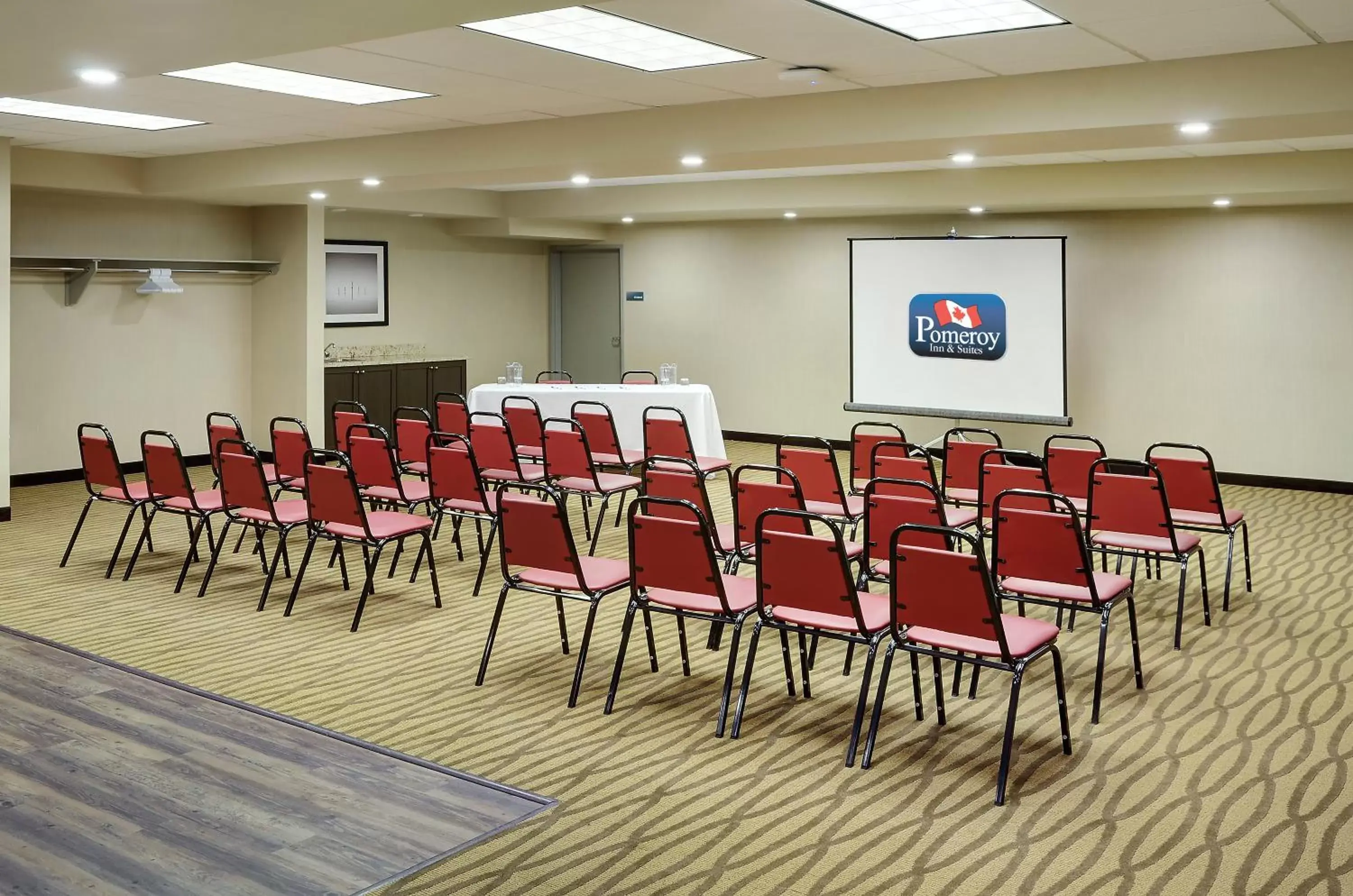 Business facilities in Pomeroy Inn and Suites Vermilion