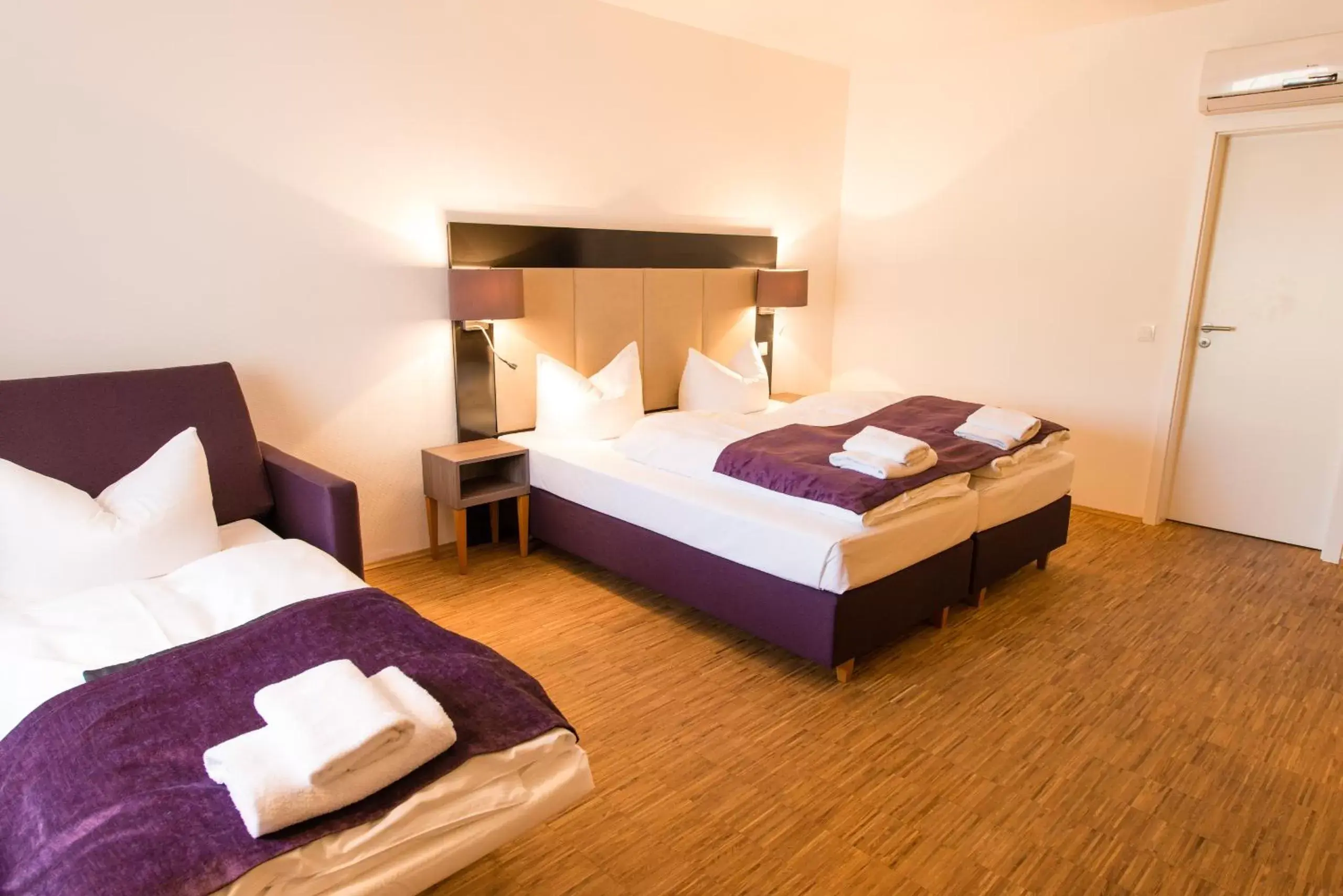 Bed in Goethe Business Hotel by Trip Inn