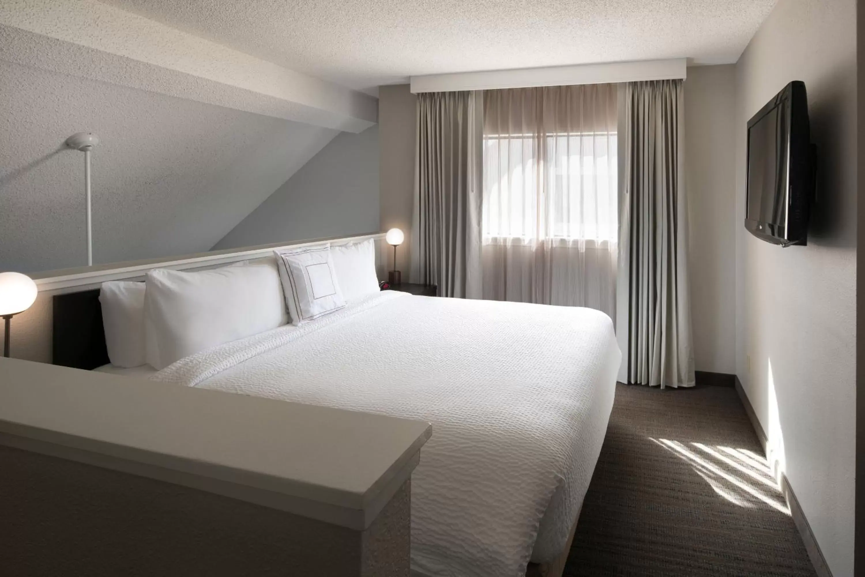 Bedroom, Bed in Residence Inn by Marriott Boulder