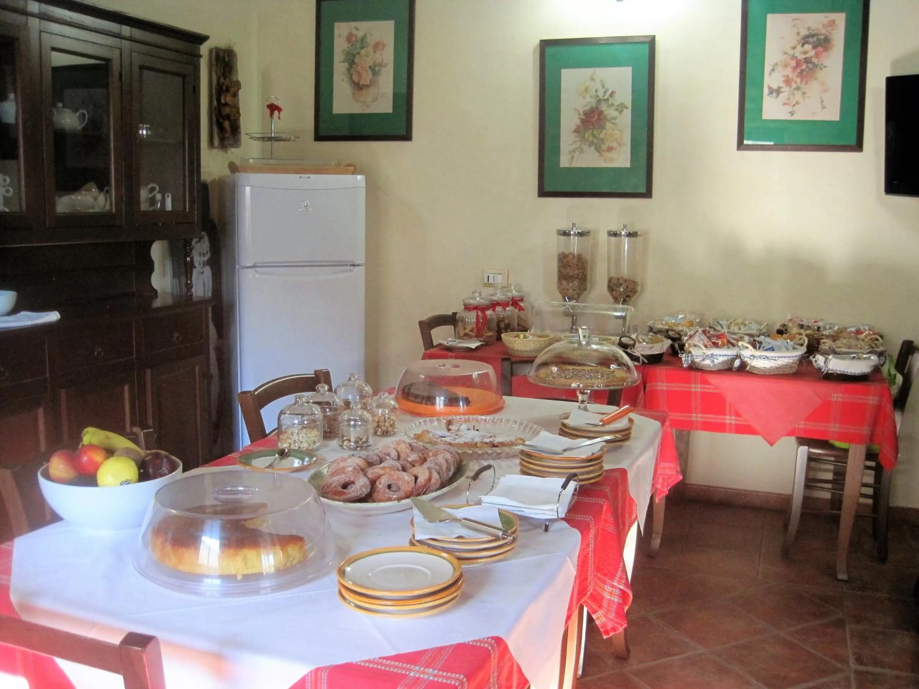 Restaurant/places to eat in B&B Villa Giusy