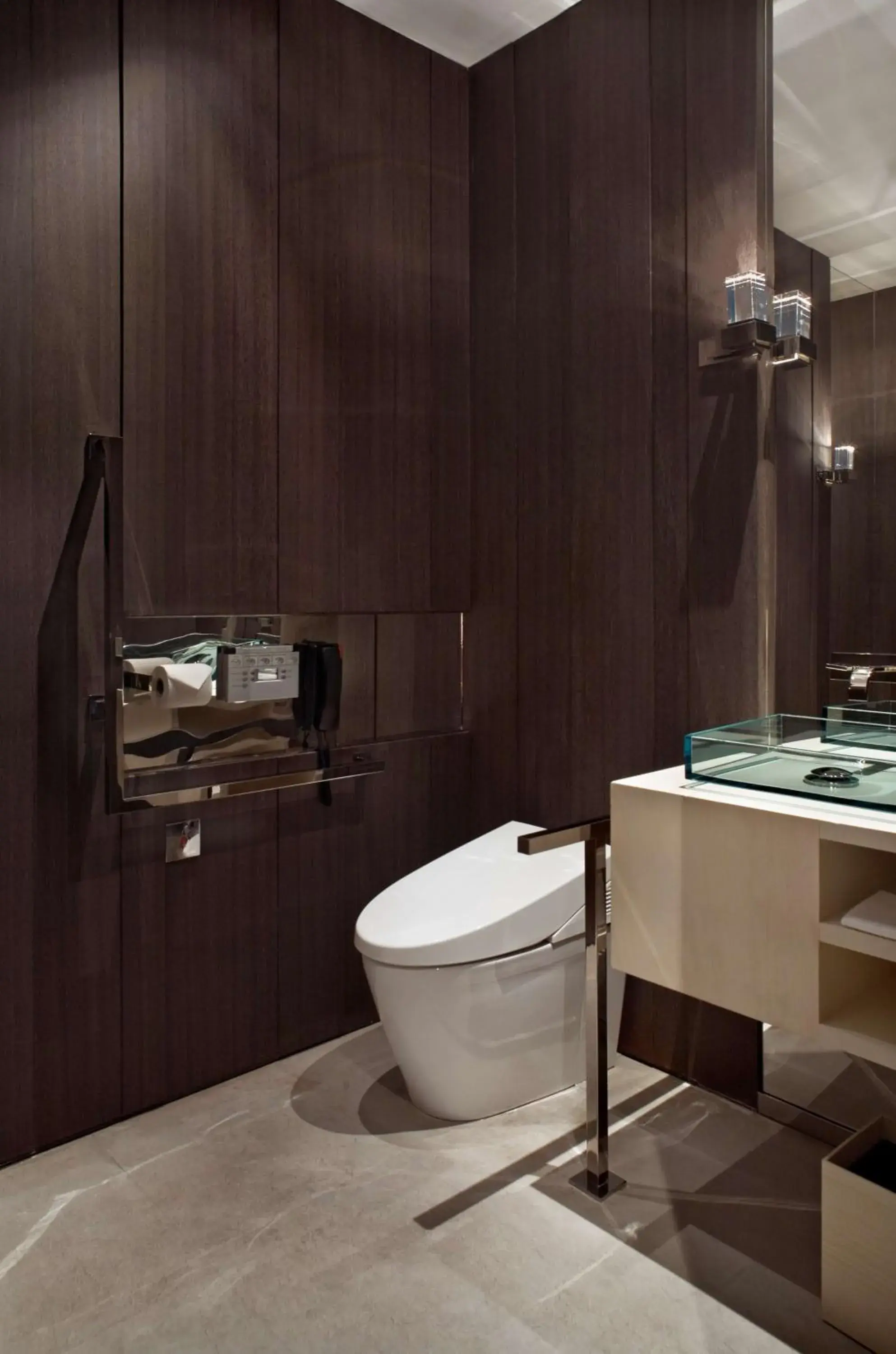 Bathroom in Park Hyatt Shanghai