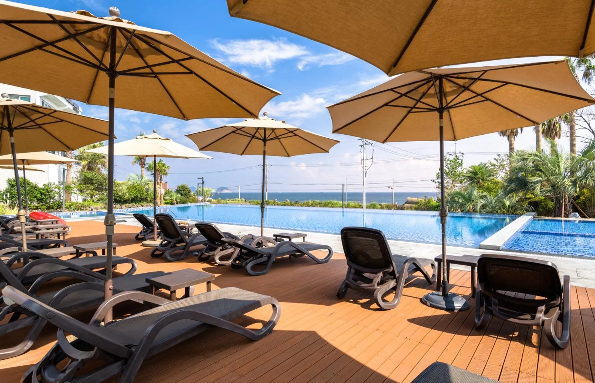 Swimming pool in The Grand Sumorum