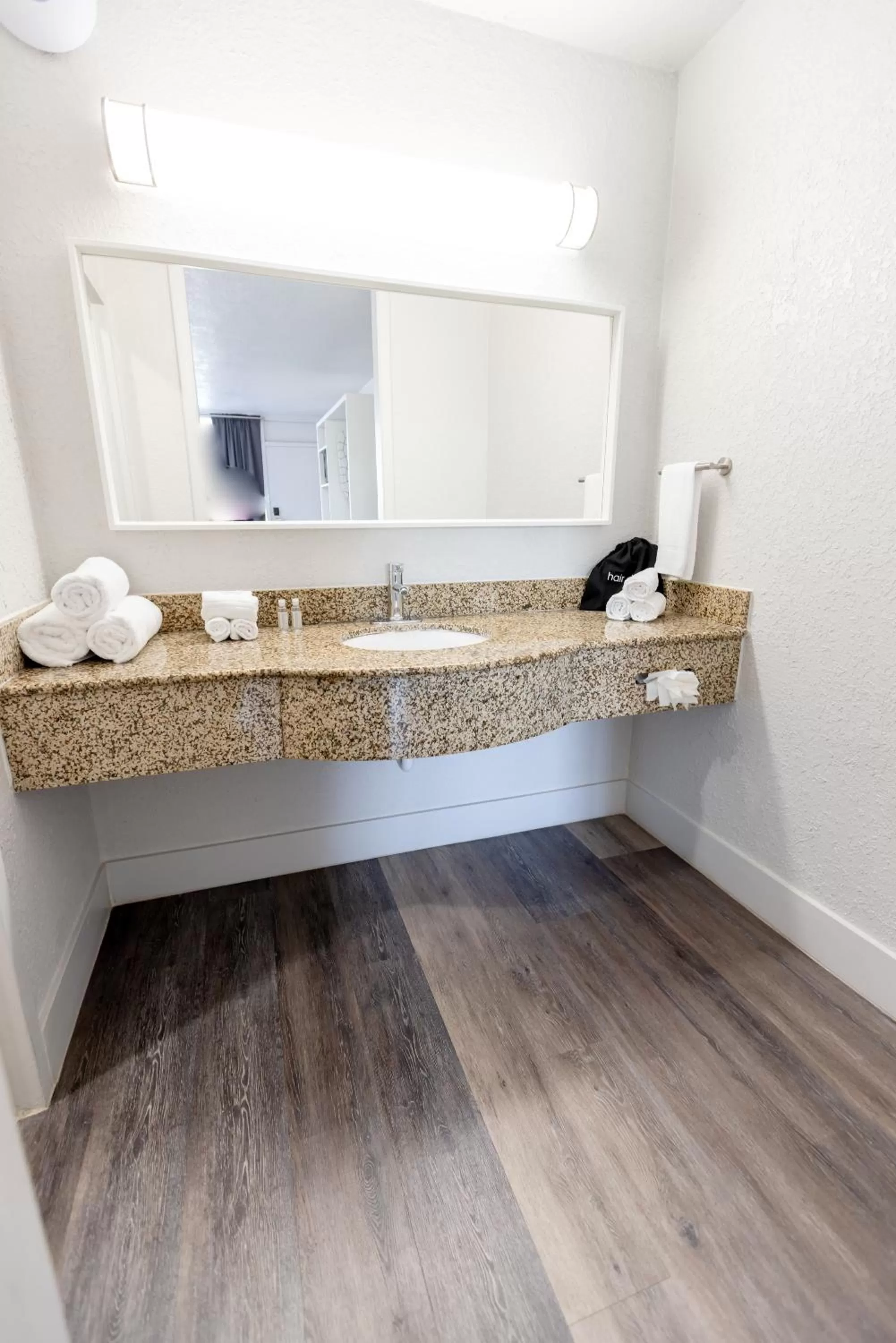 Bathroom in Oneway Savannah