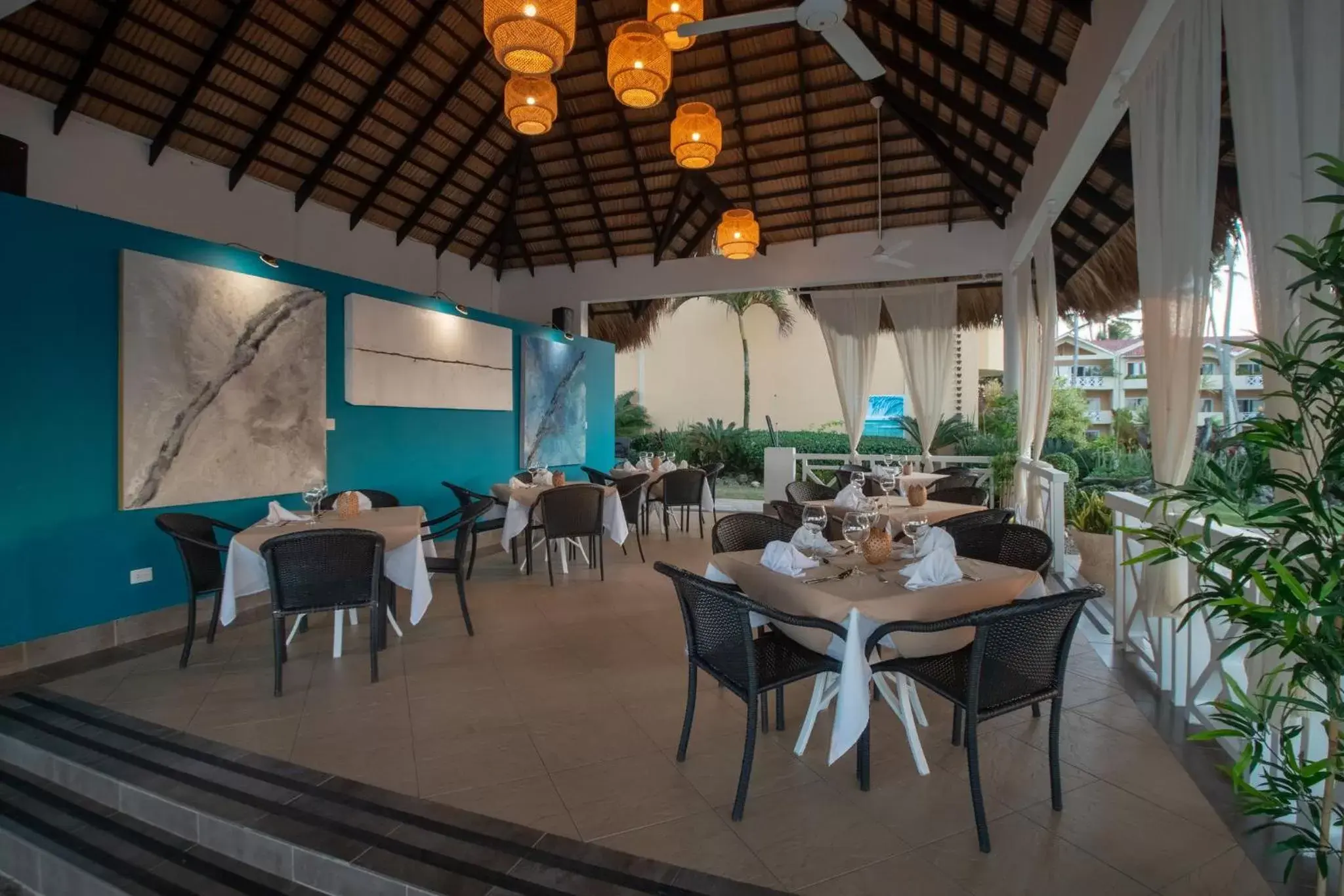 Breakfast, Restaurant/Places to Eat in Velero Beach Resort