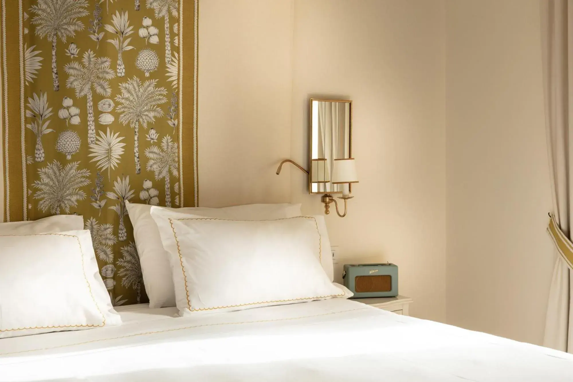 Junior Suite in Mezzatorre Hotel & Thermal Spa Junior Suite in Mezzatorre Hotel & Thermal Spa