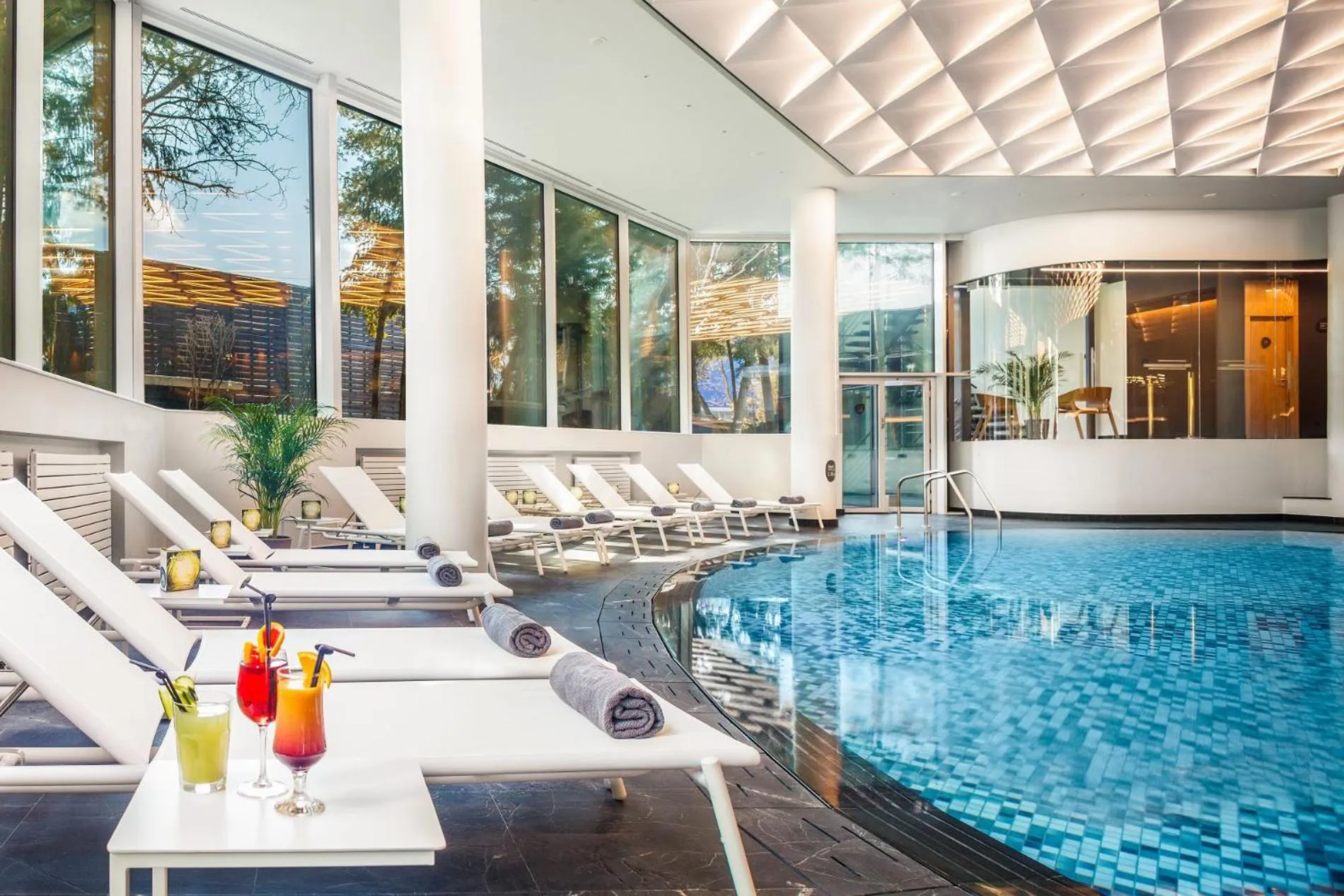 Swimming pool in Crowne Plaza Bucharest by IHG