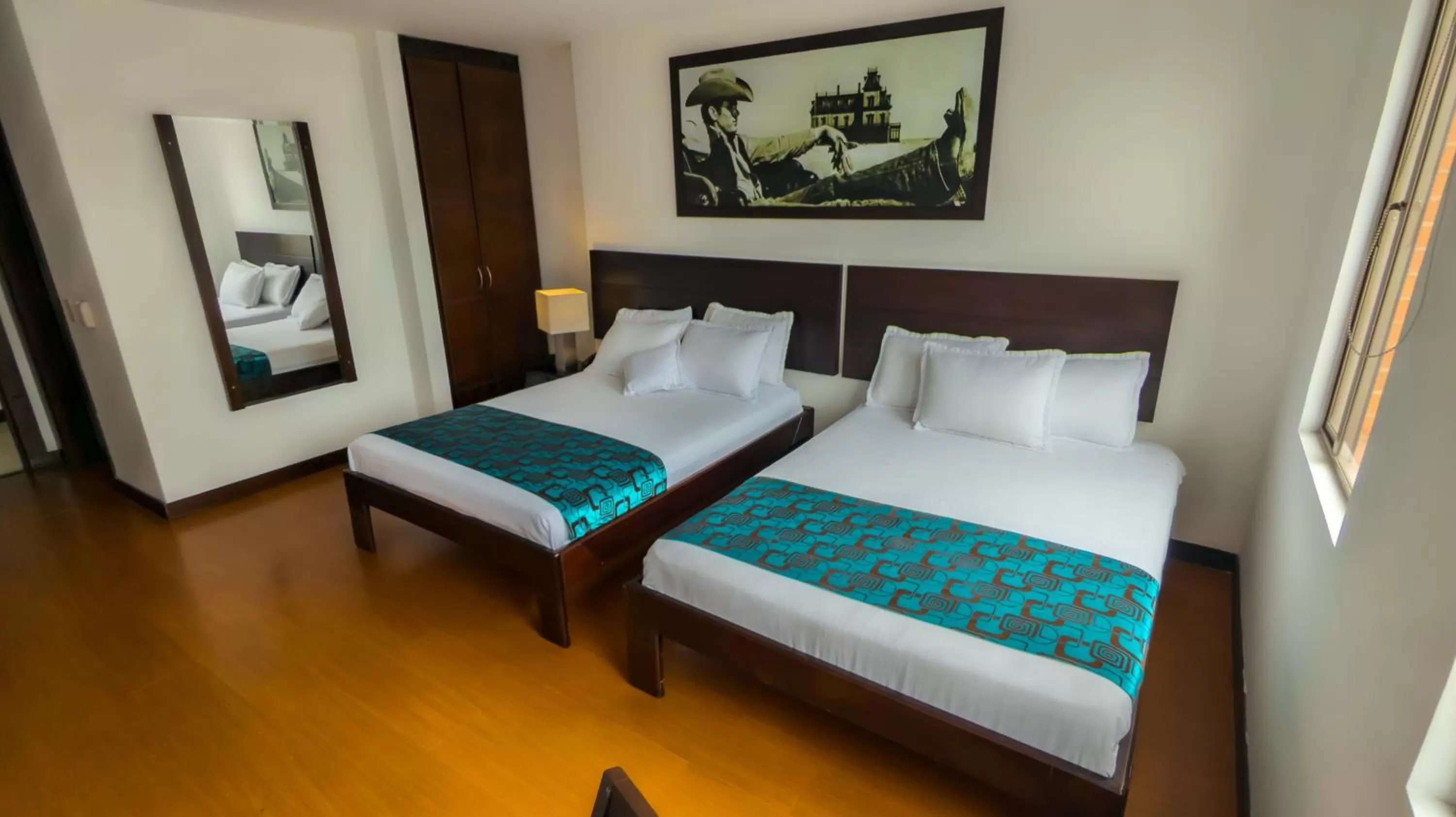 Bed in Hotel Charlotte Suite 26