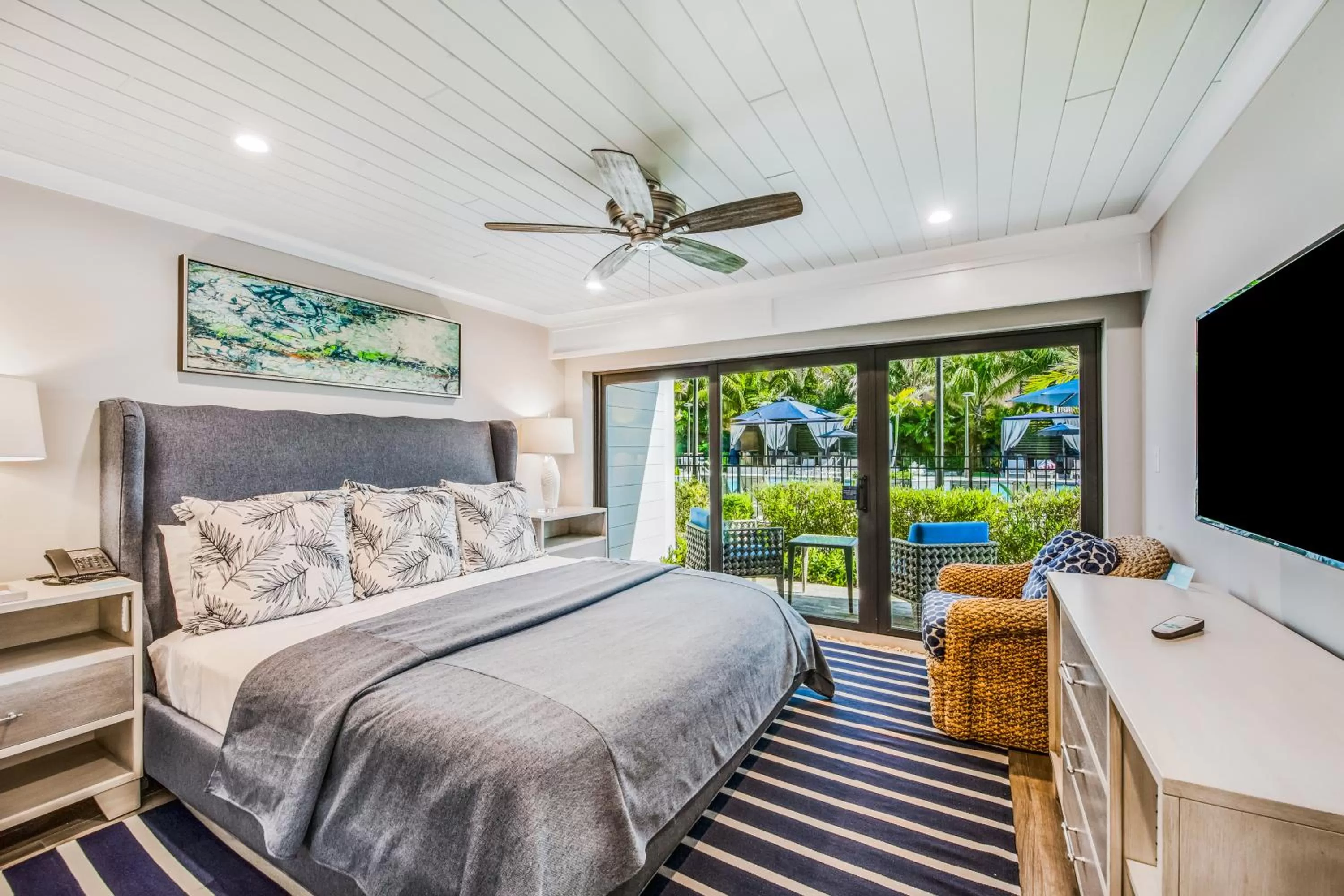 Bed in Anna Maria Beach Resort