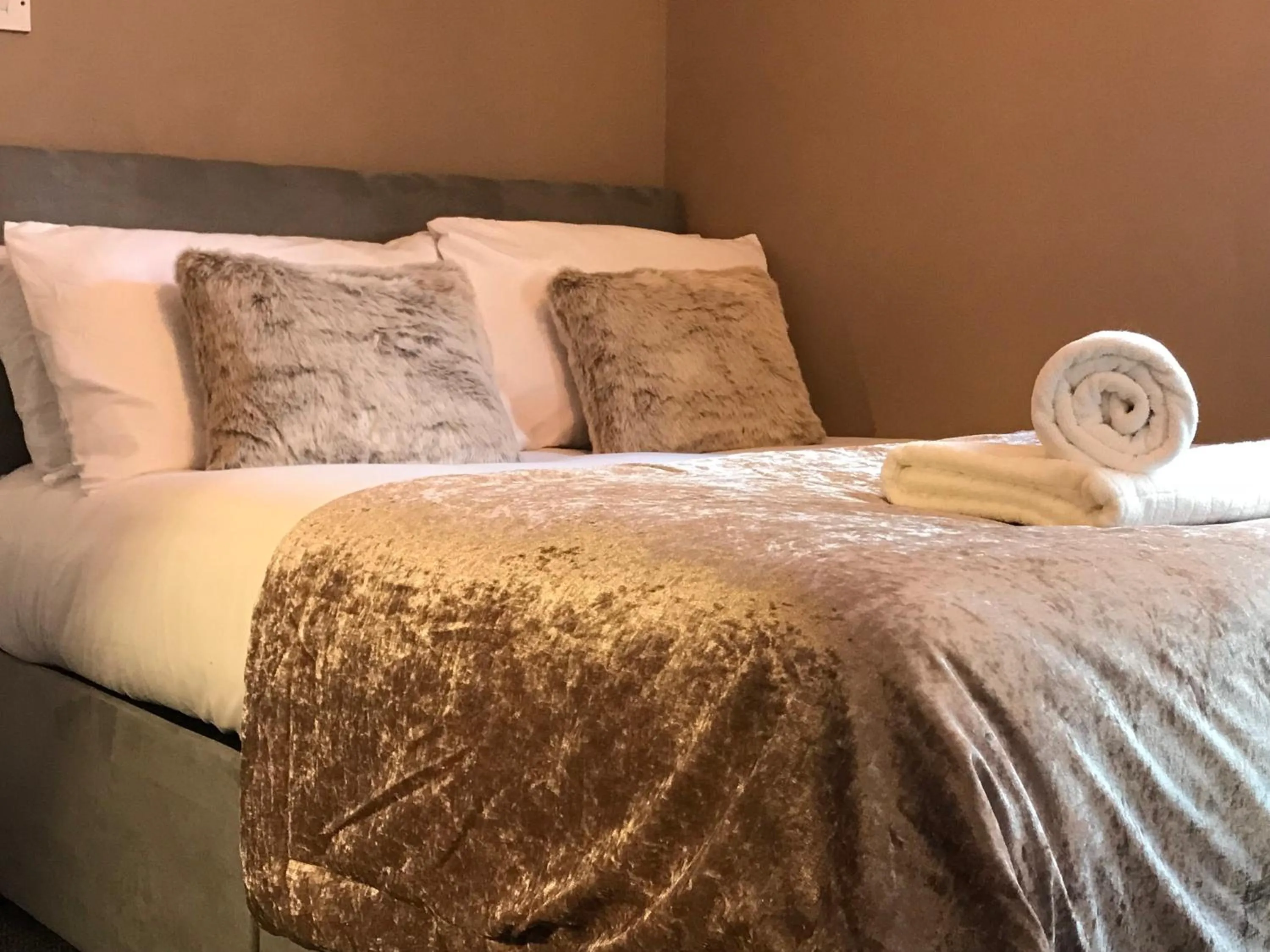 Bedroom in Inn Cardiff