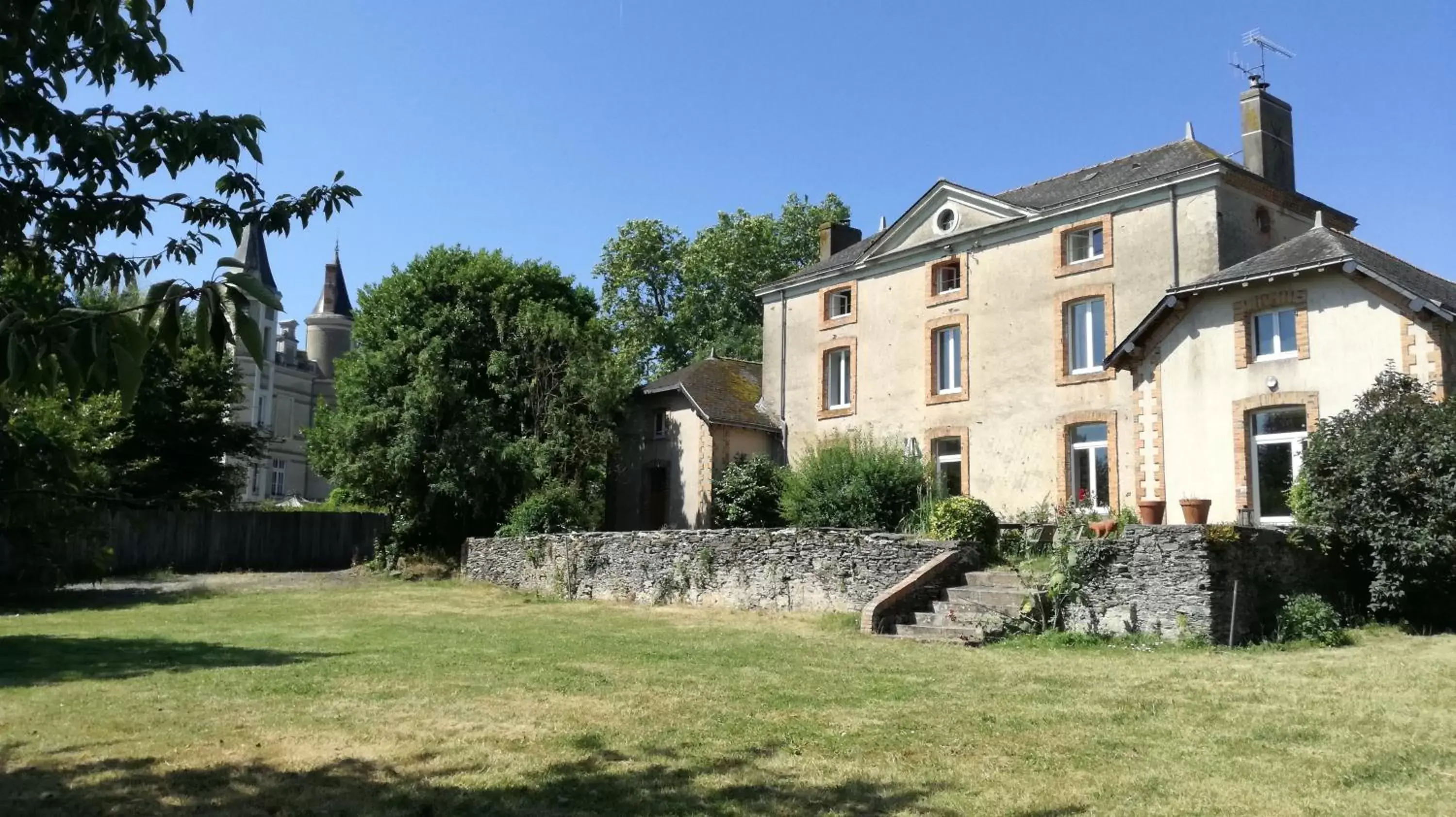 Property Building in Chateau De La Moriniere