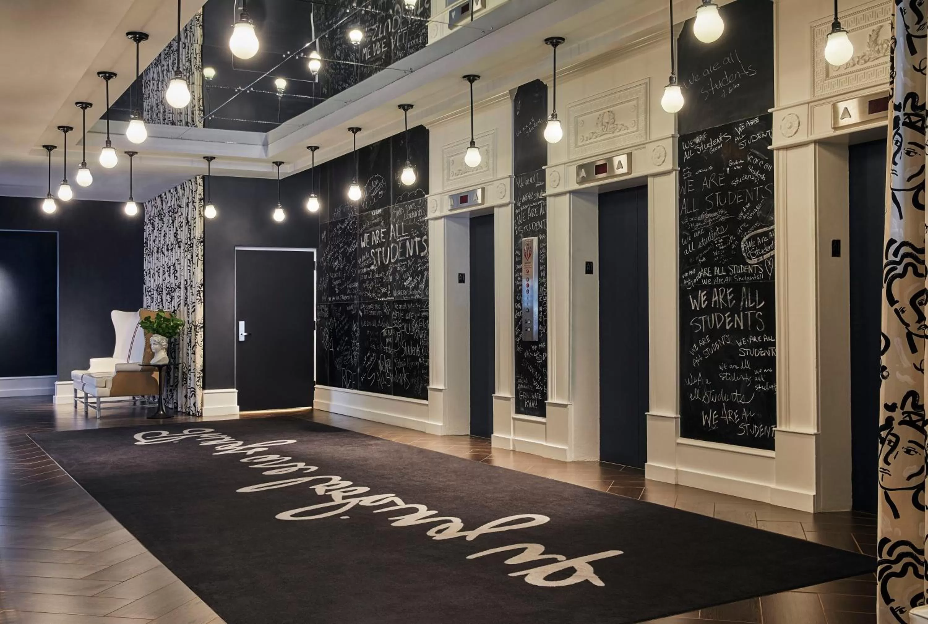 Lobby or reception in Graduate by Hilton Richmond