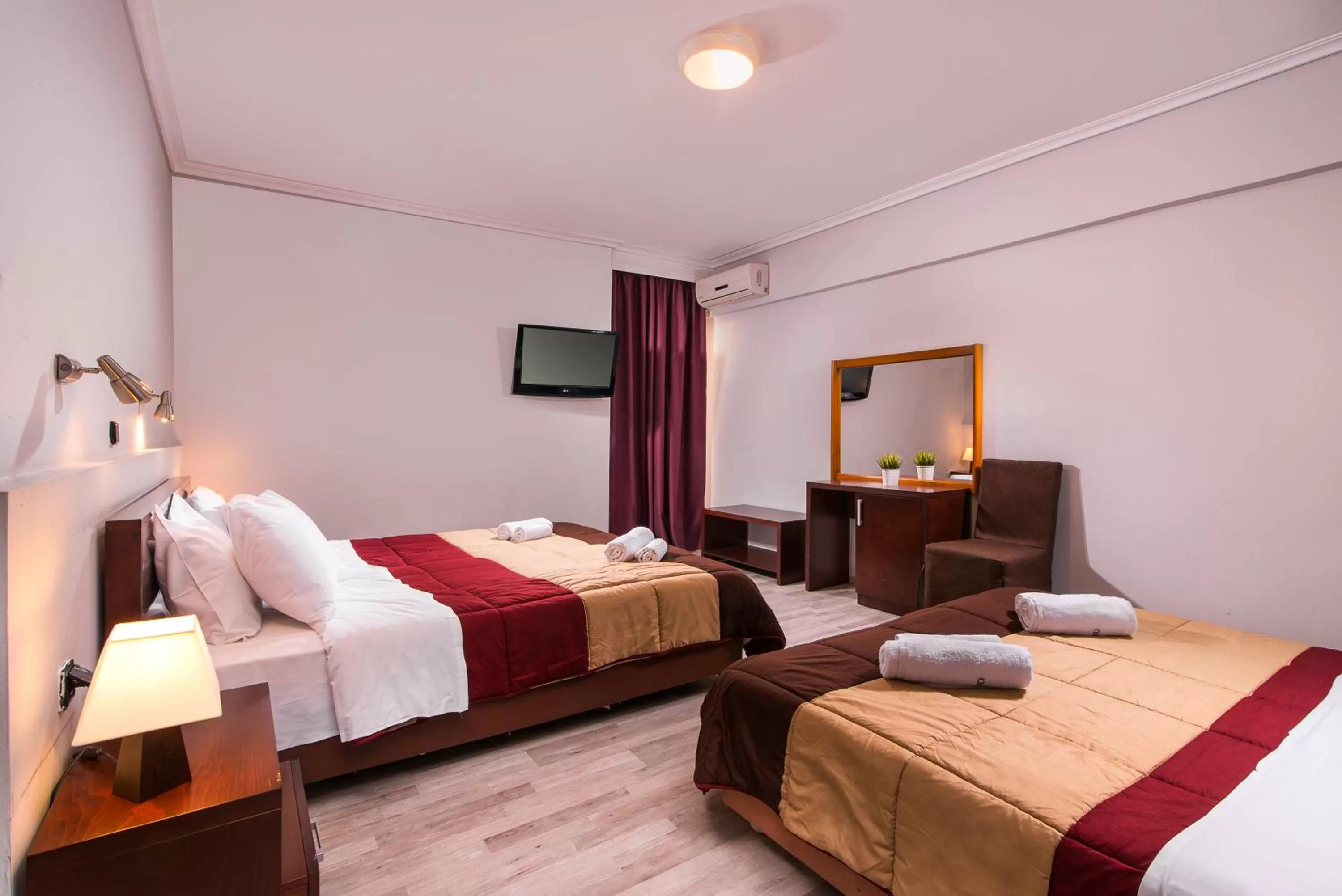 Bedroom, Bed in Hotel Aigli