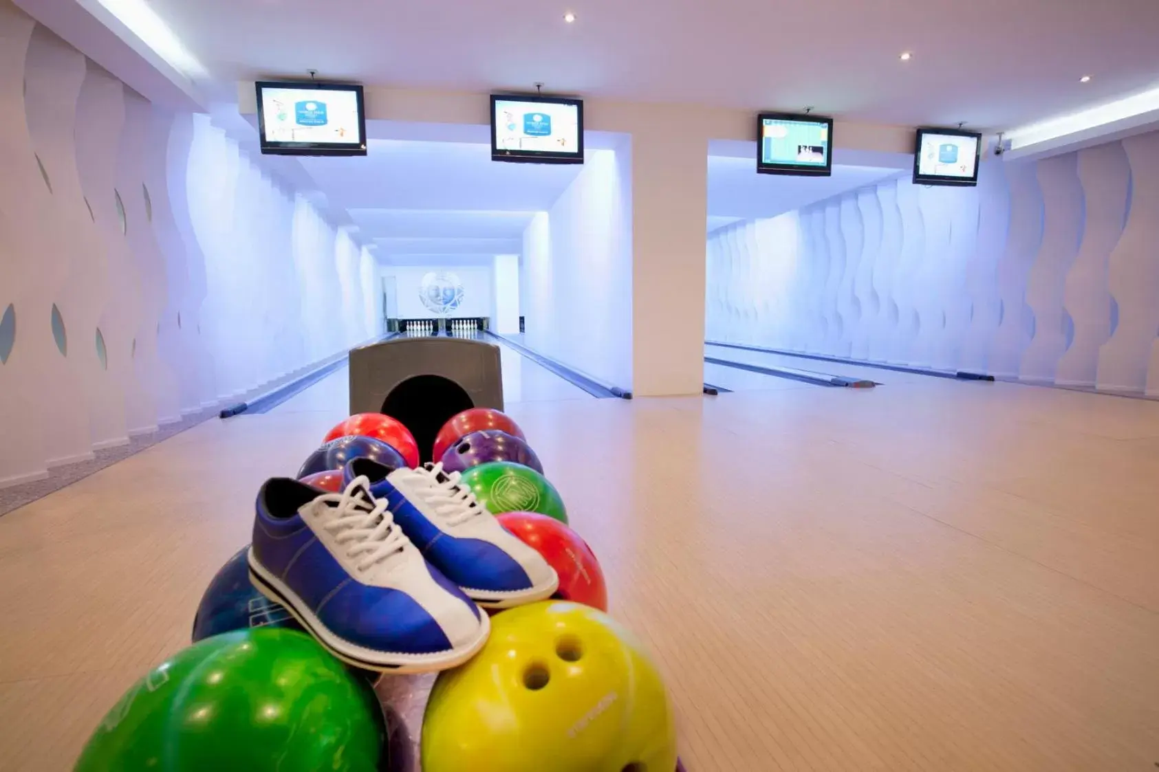 Bowling in Marco Polo Hotel Gudauri