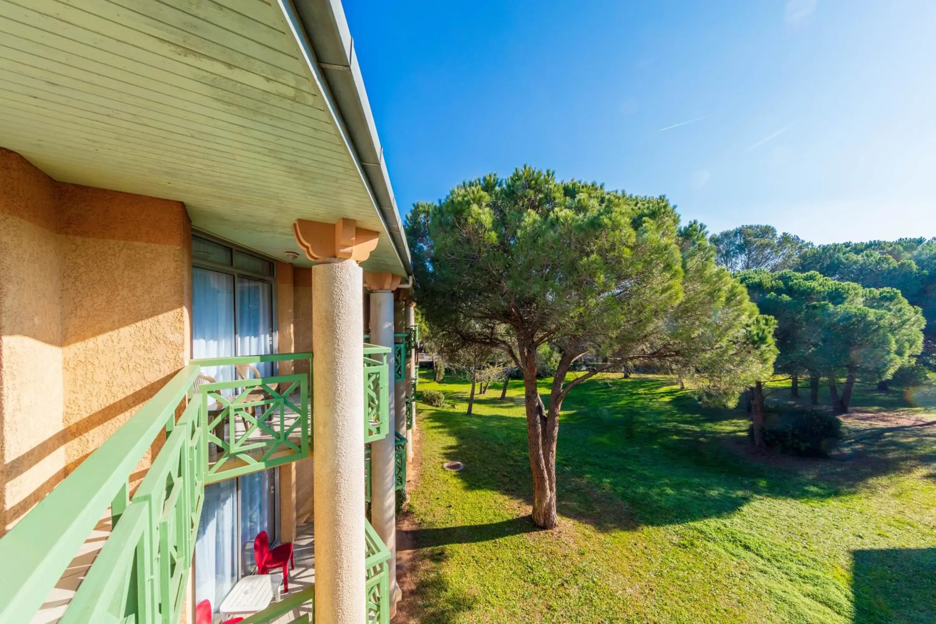 Garden view in Garrigae Domaine de l'Esterel