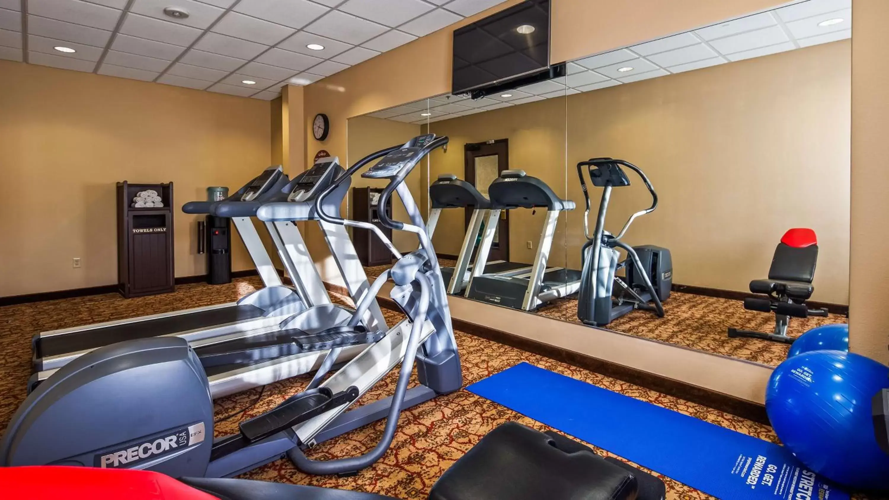 Fitness centre/facilities, Fitness Center/Facilities in Best Western PLUS Cimarron Hotel & Suites