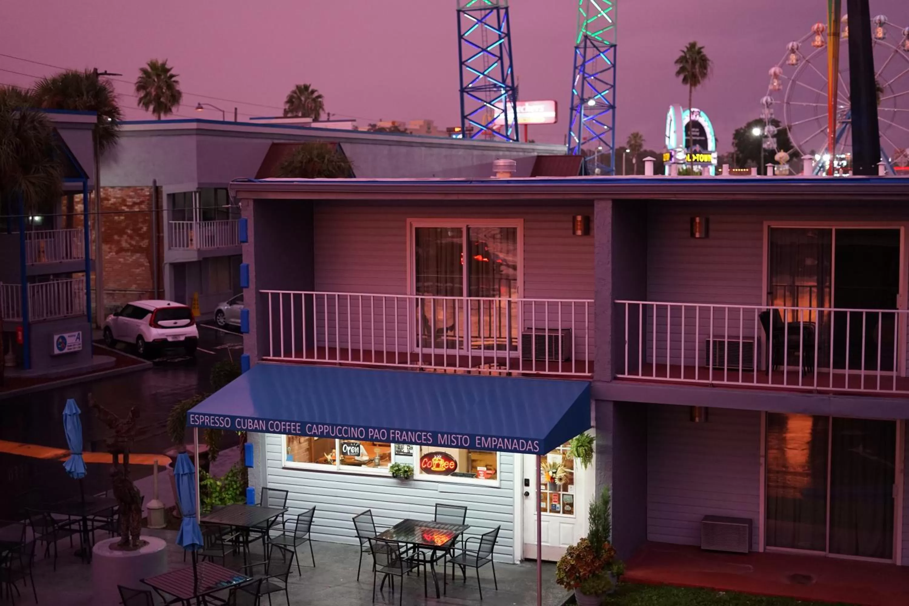 Restaurant/places to eat in Celebration Suites