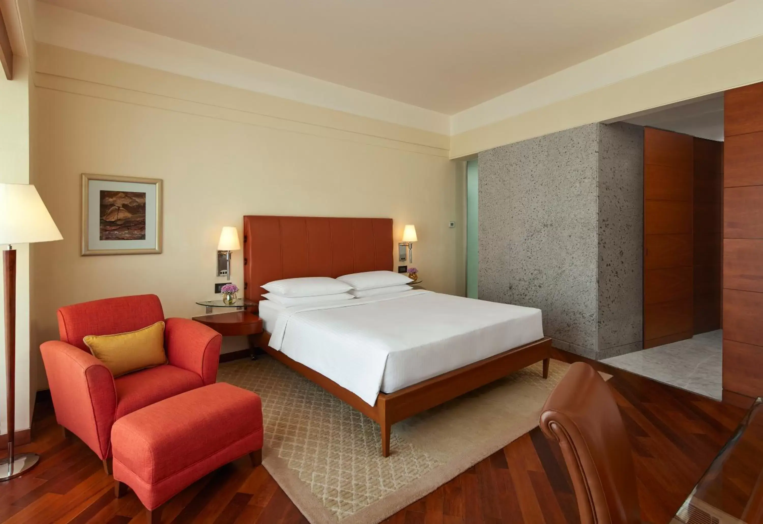 Bedroom, Bed in Hyatt Regency Kolkata