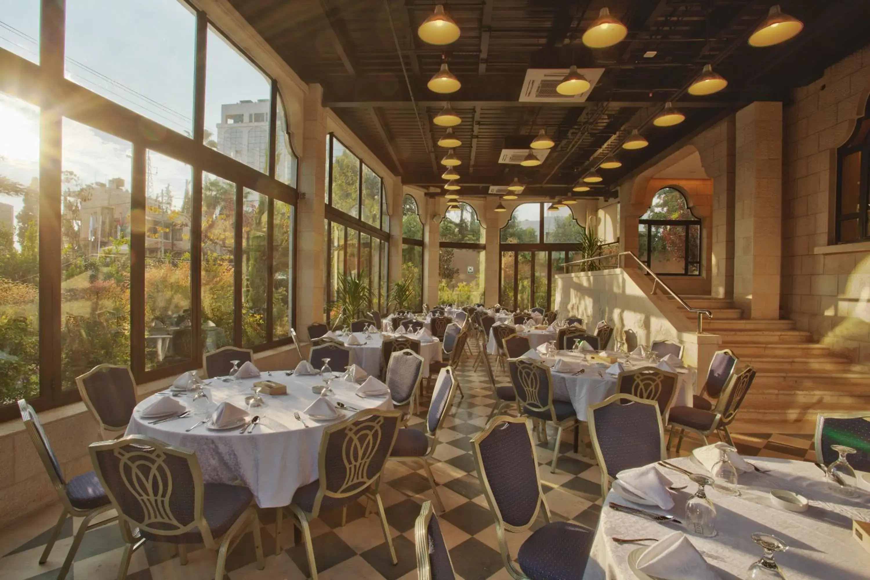 Banquet/Function facilities, Restaurant/Places to Eat in The House Boutique Suites