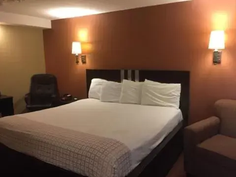 Bed in Americas Best Value Inn Caldwell