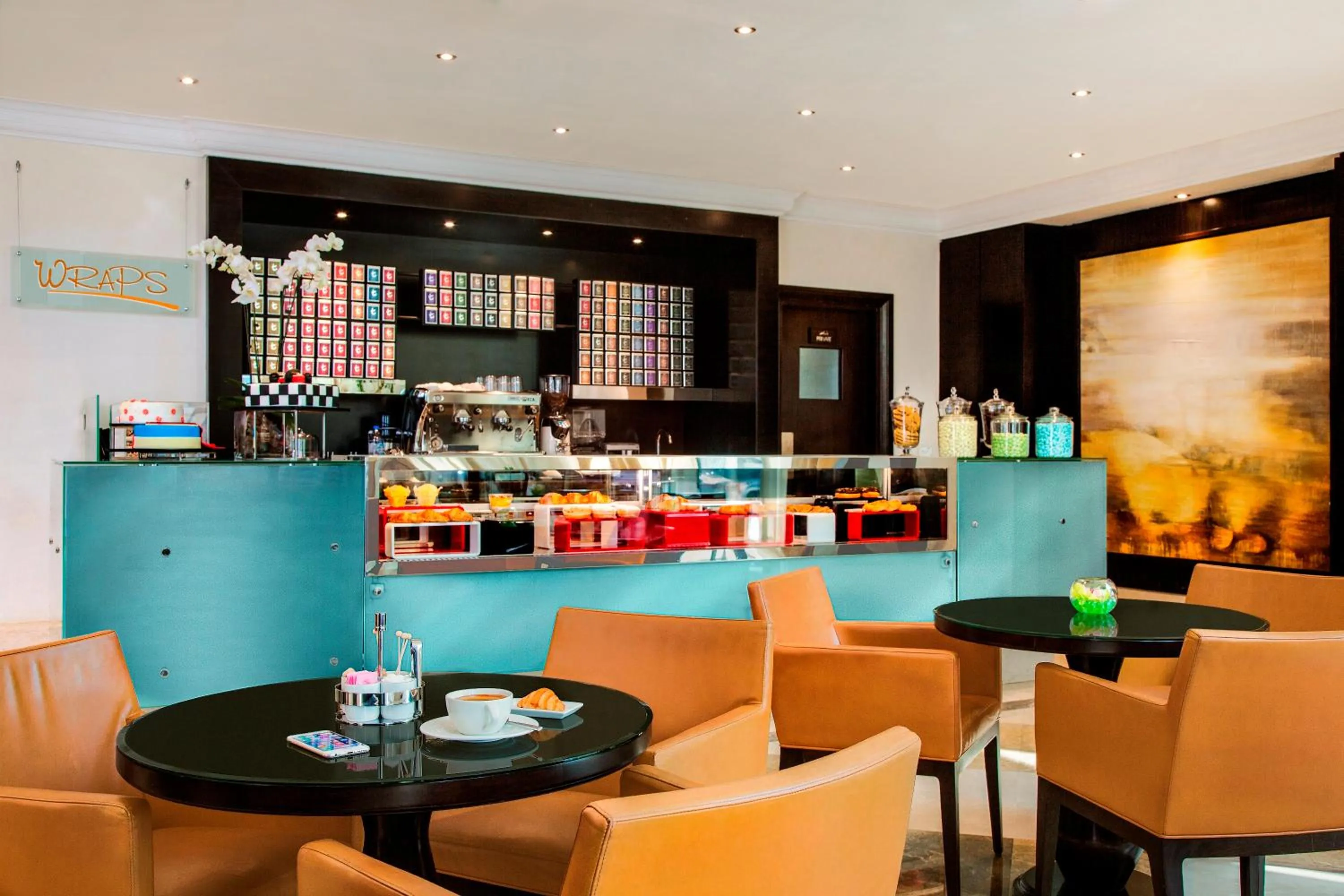 Restaurant/places to eat in Towers Rotana - Dubai