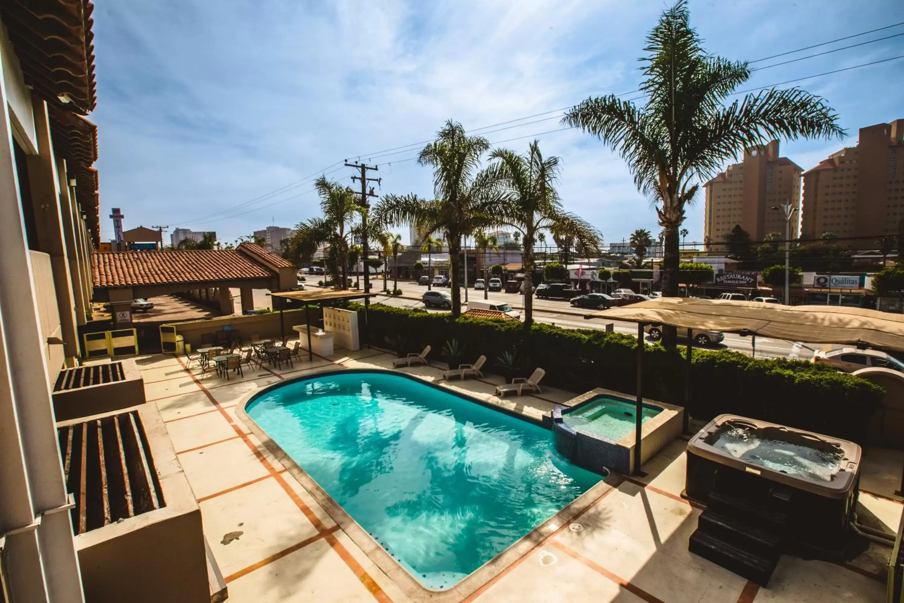 Swimming pool, Pool View in Del Mar Inn Rosarito