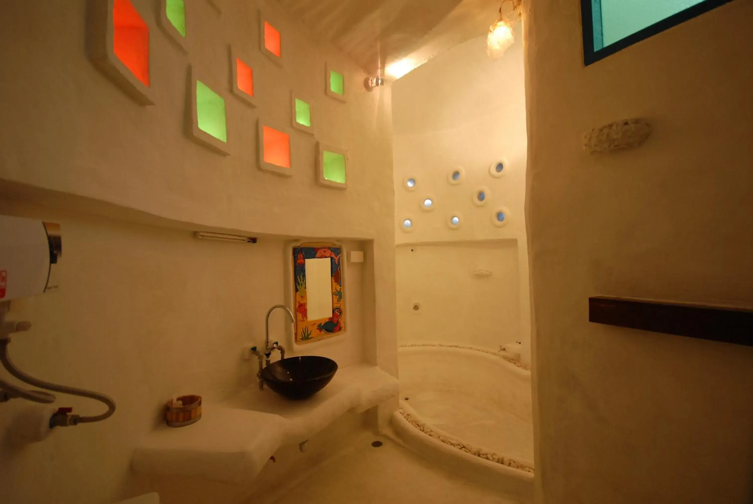 Bathroom in Scenic Riverside Resort