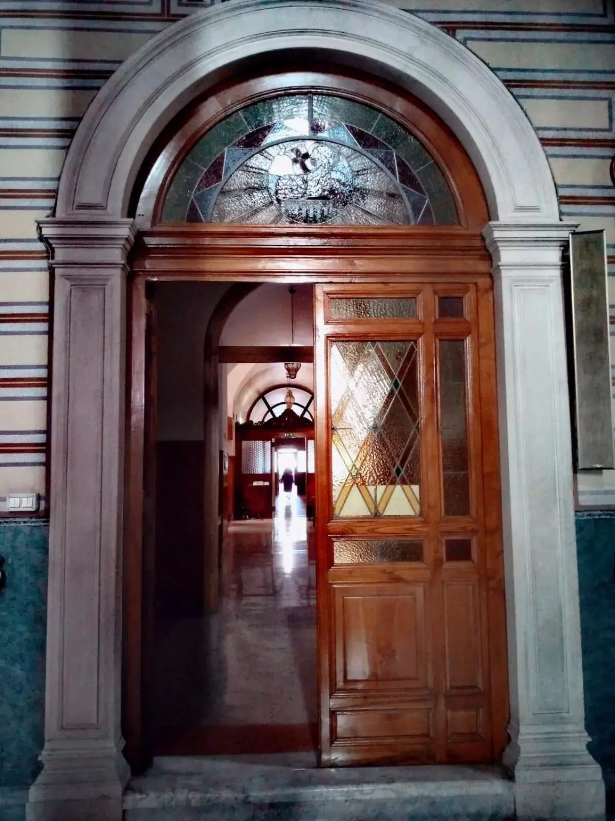 Lobby or reception, Facade/Entrance in Casa S. Giuseppe di Cluny