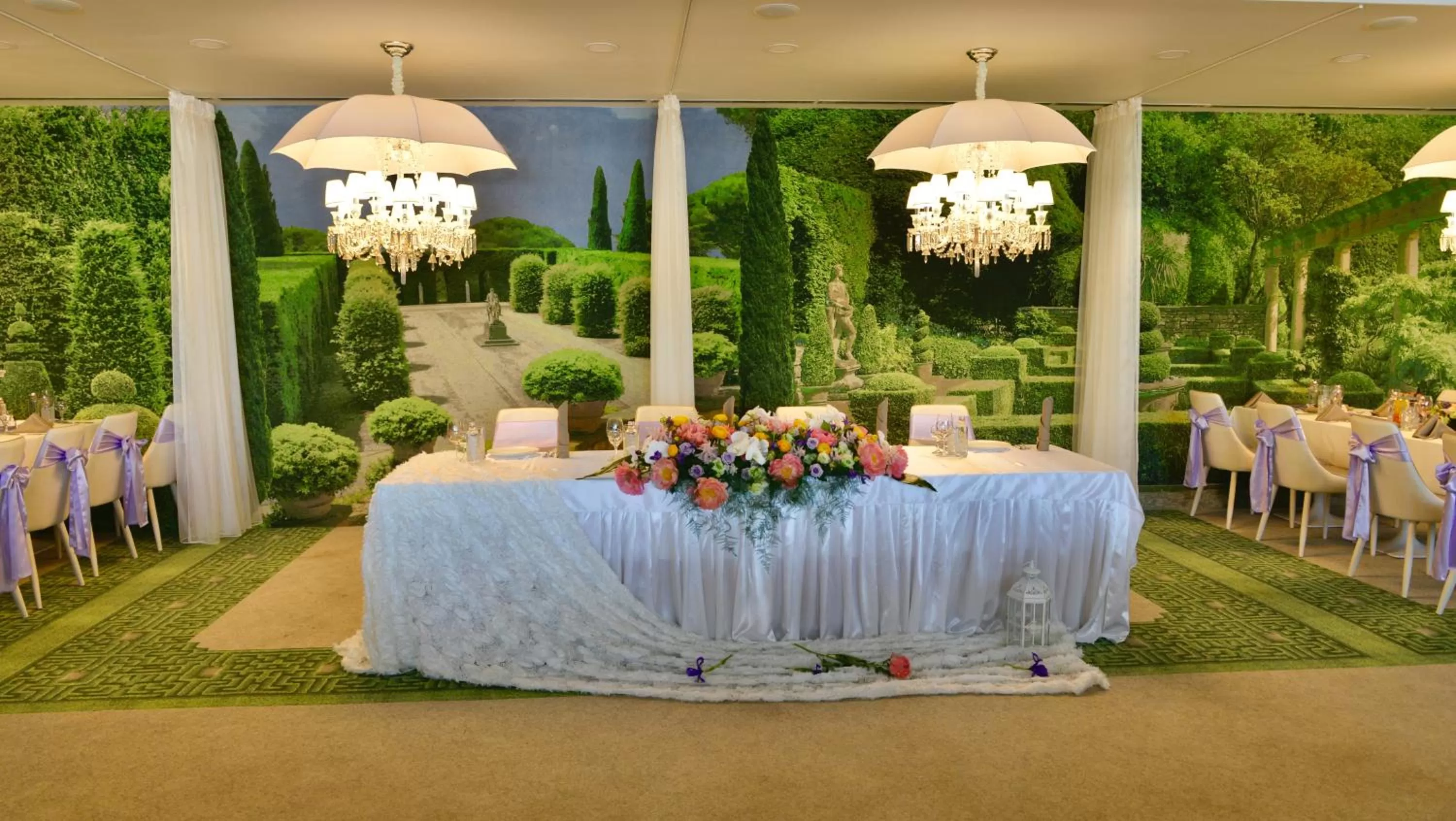 Banquet/Function facilities in RAYA Garden - Park Hotel & Winery