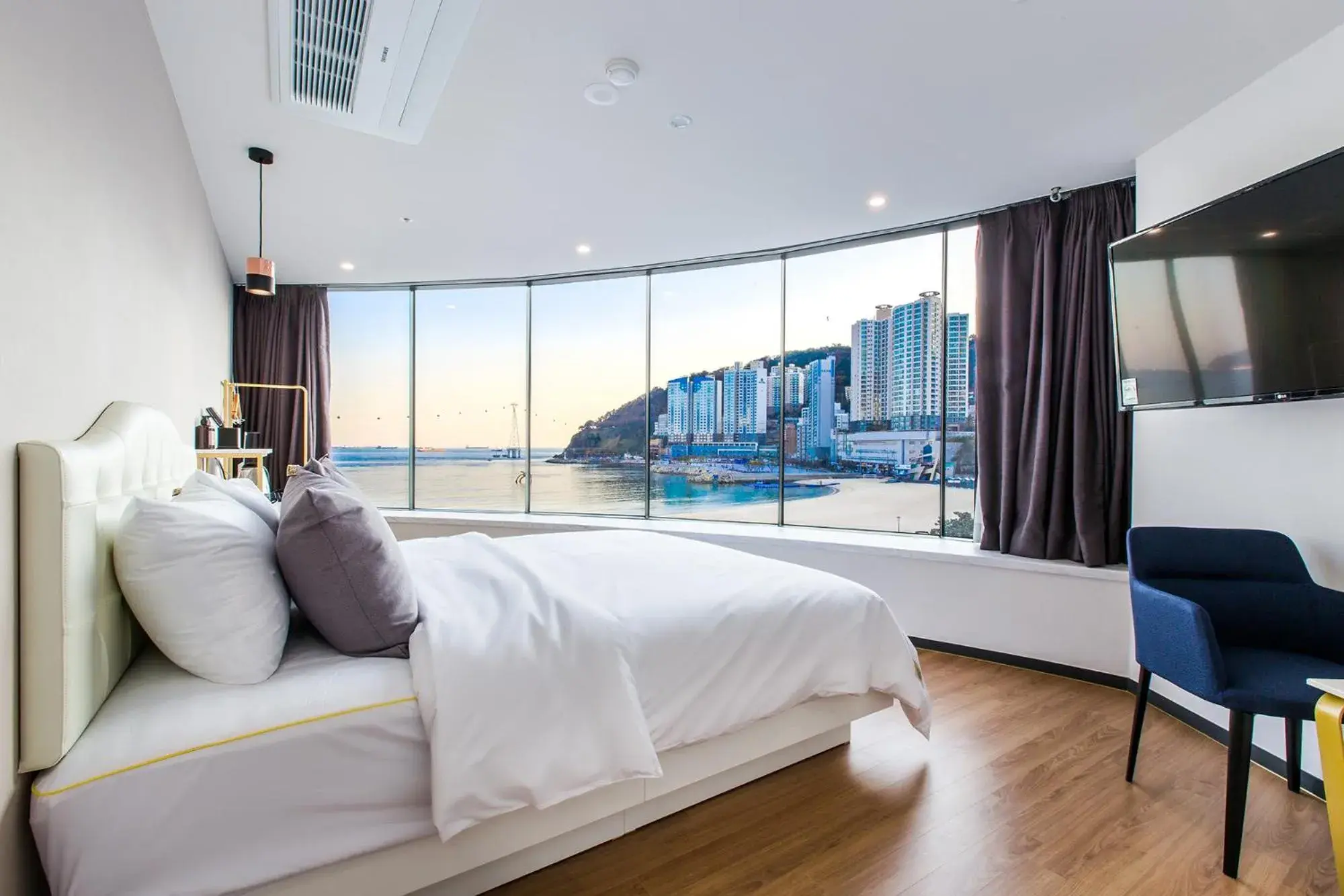 Busan Songdo Beach BROWN-DOT hotel