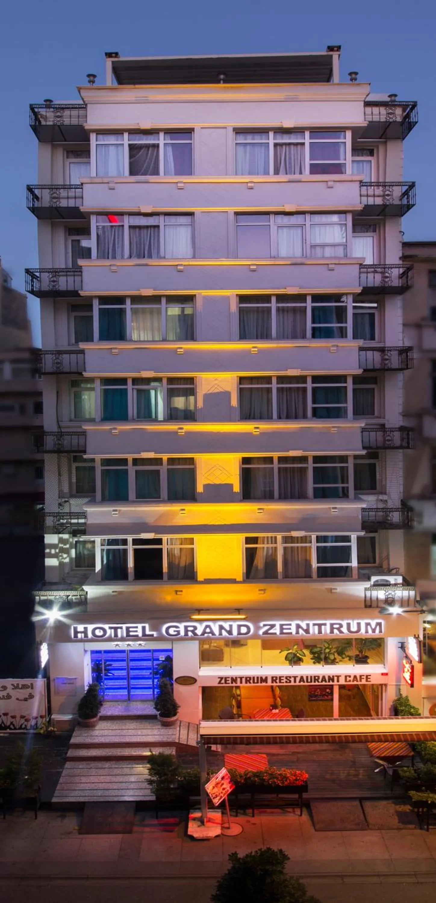 Bird's eye view in GRAND ZENTRUM HOTEL & CAFE RESTAURANT - Taksim Square