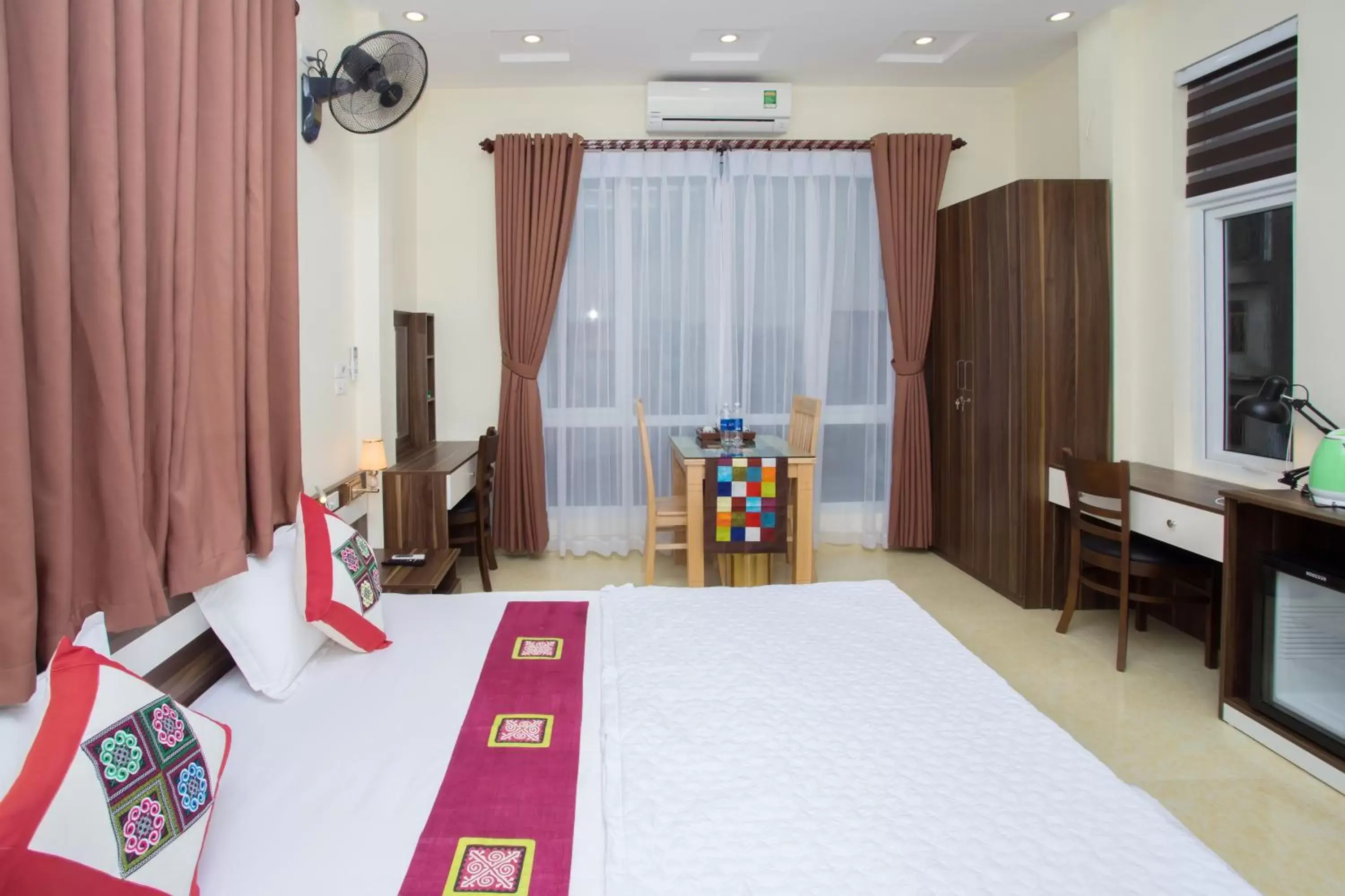 King Room with Garden View in Friendly Home Hotel King Room with Garden View in Friendly Home Hotel