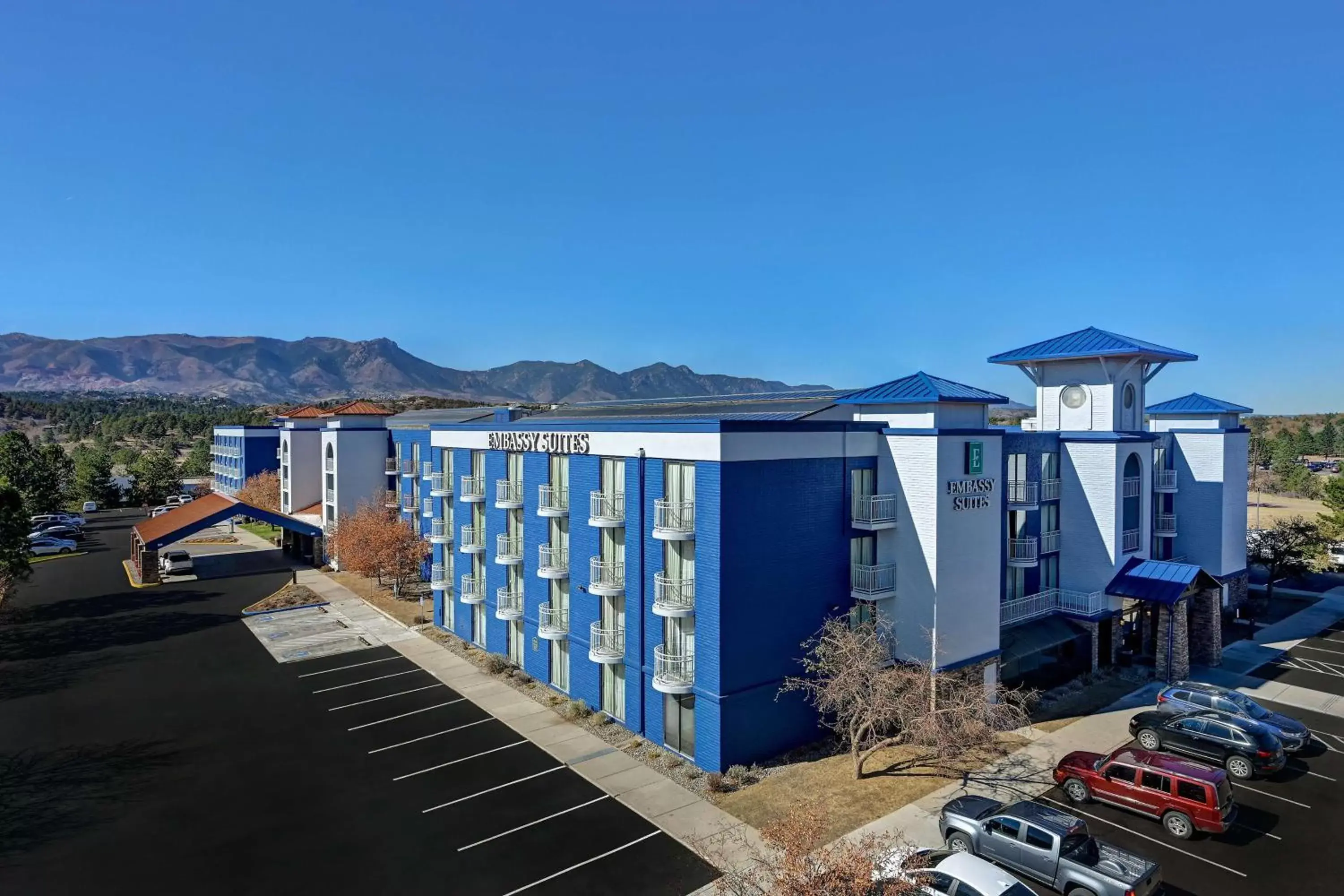 Property building in Embassy Suites by Hilton Colorado Springs