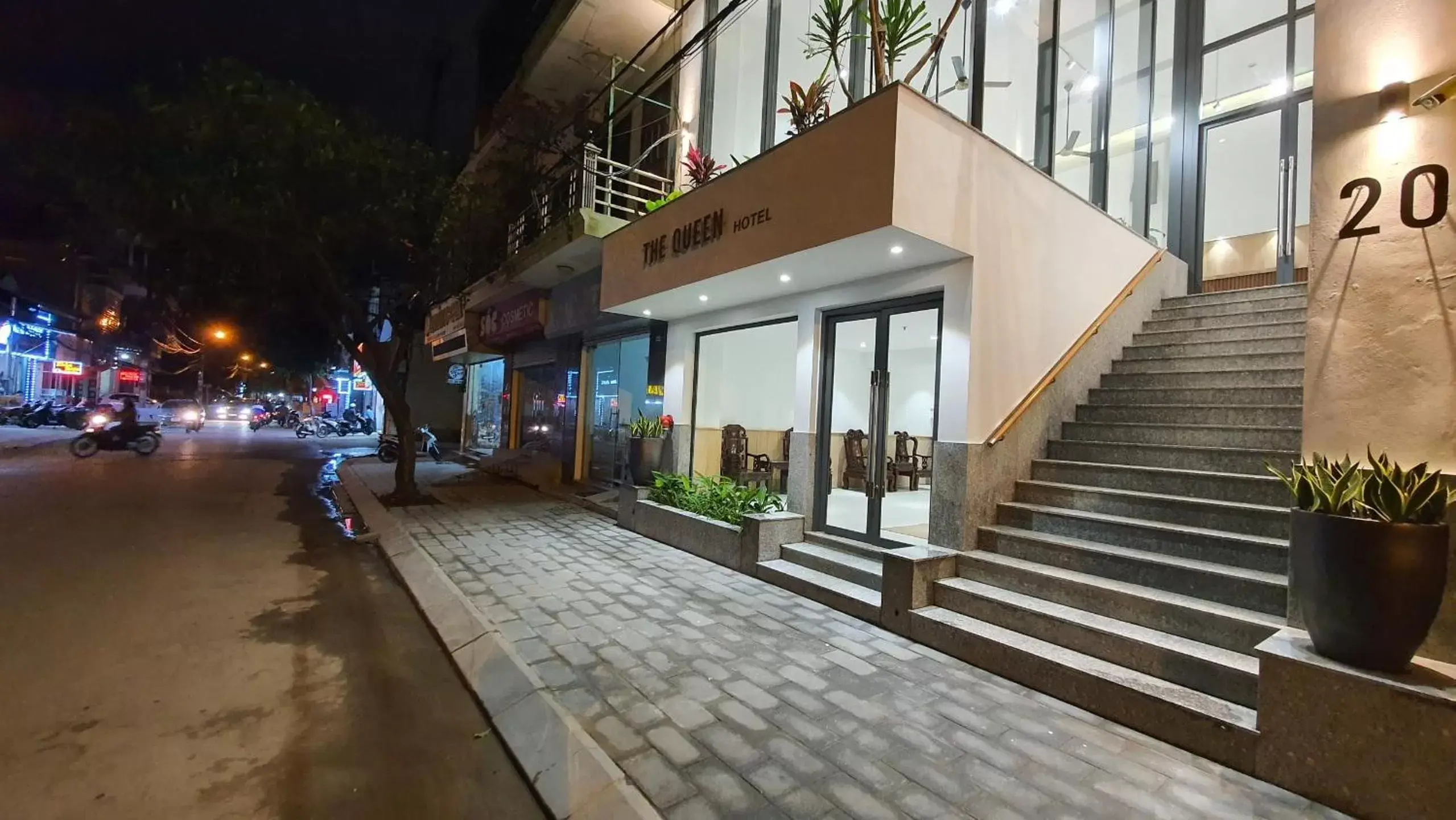 Property building in The Queen Hotel Ninh Binh