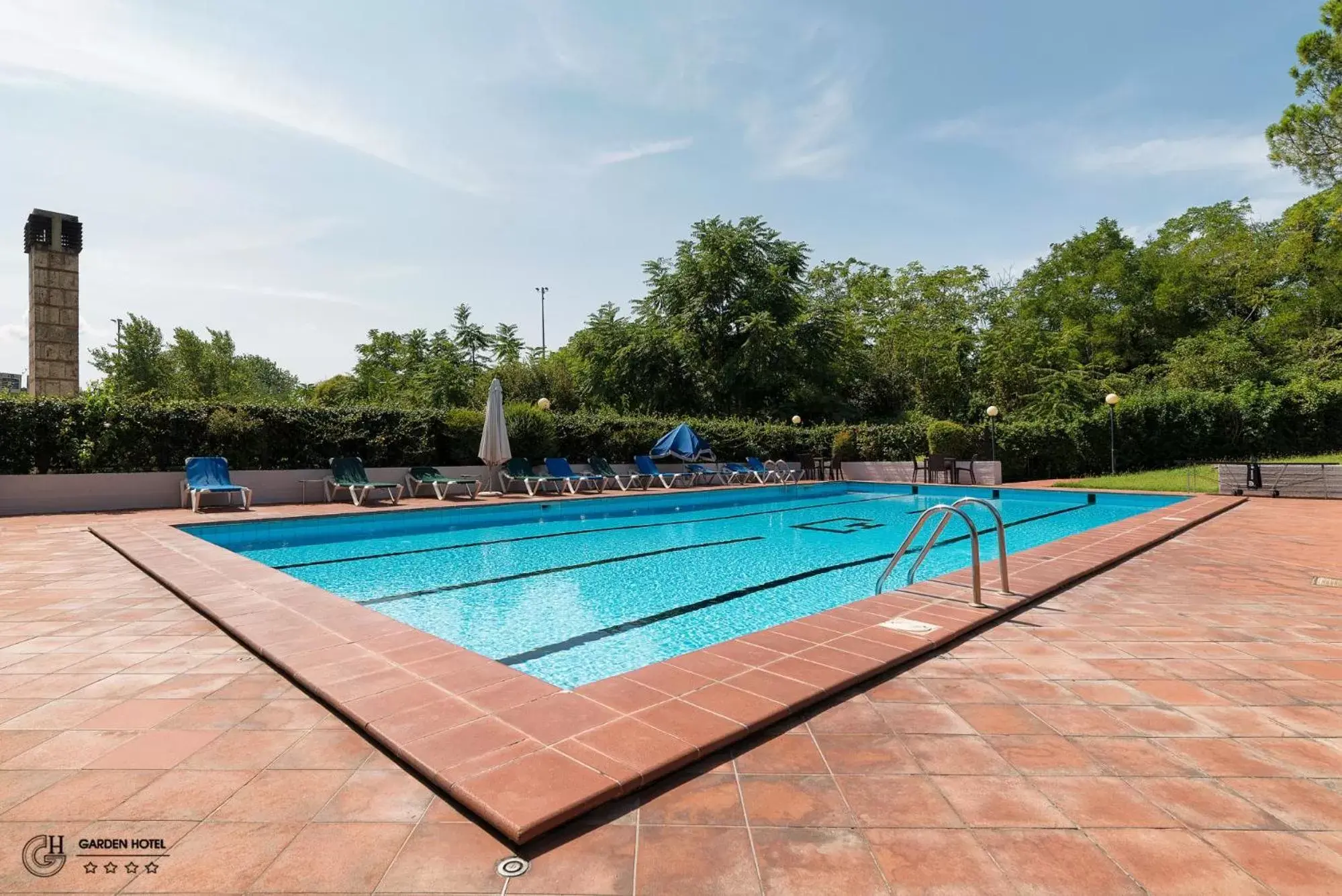 Swimming pool in Hotel Garden Terni Swimming pool in Hotel Garden Terni