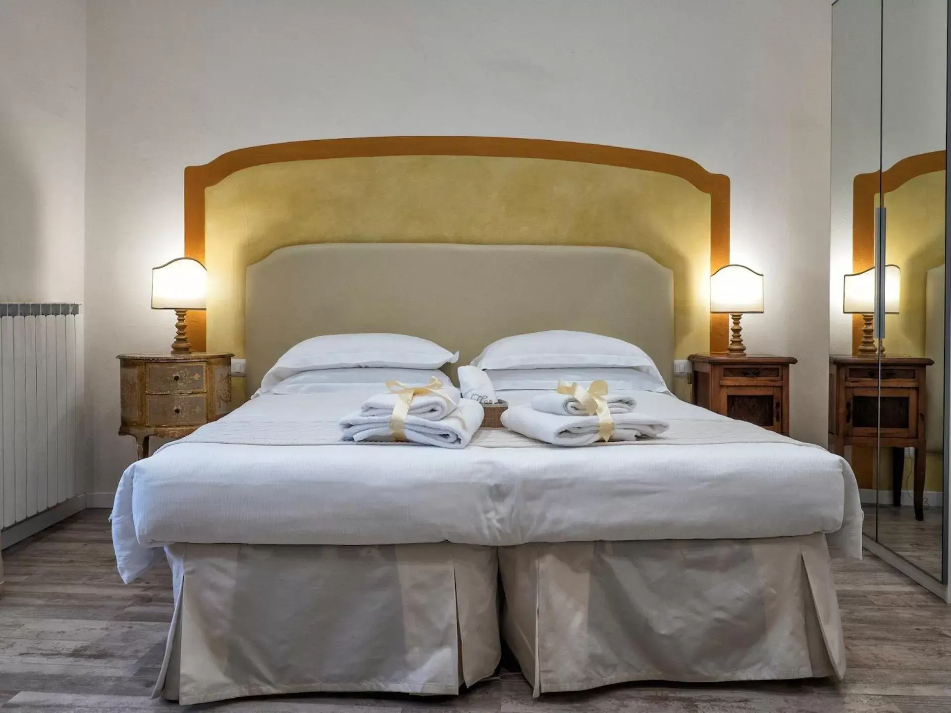 Photo of the whole room, Bed in BandBFirenze 8 Cittadella 8