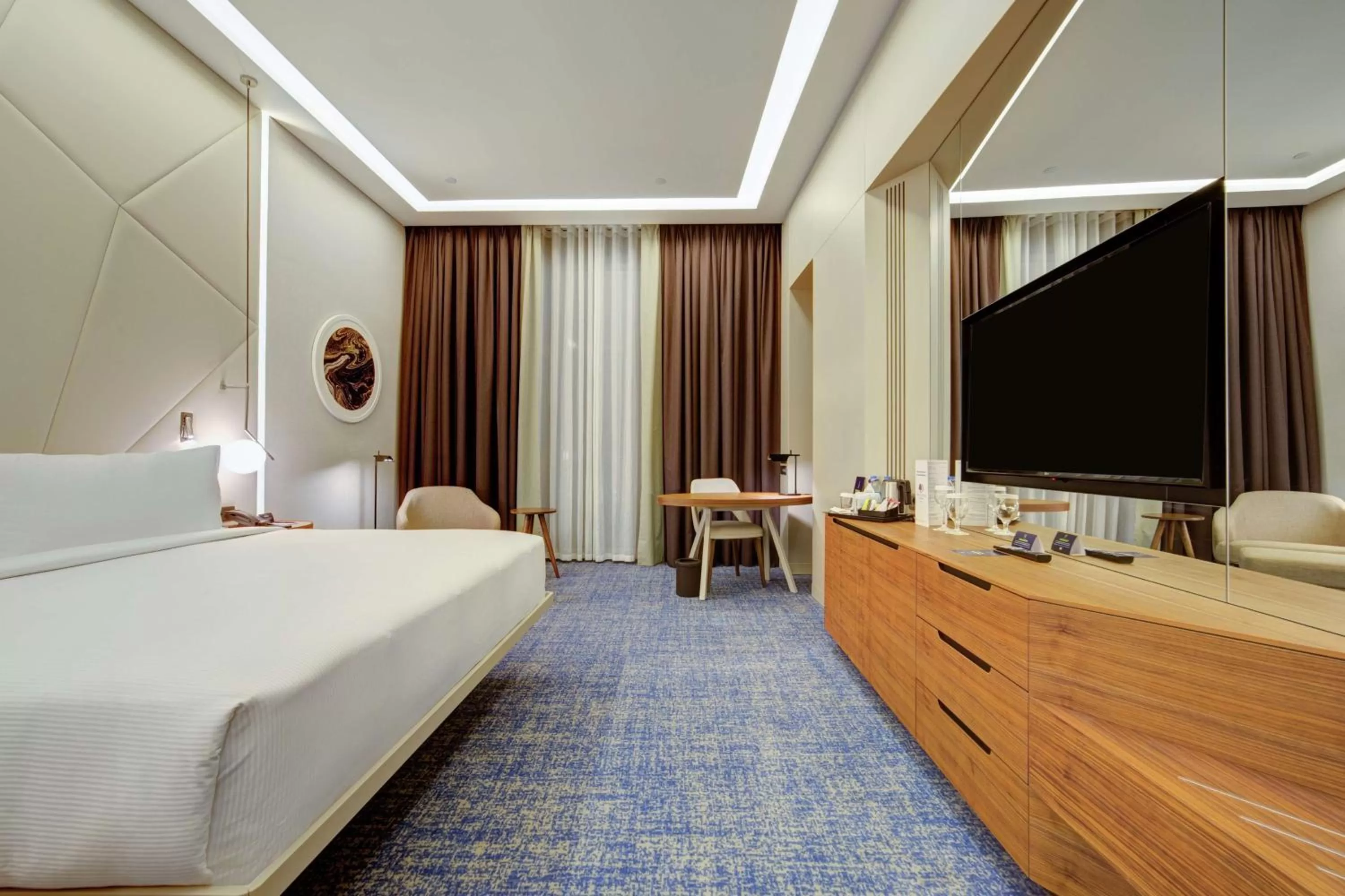 Bedroom, Bed in DoubleTree by Hilton Adana