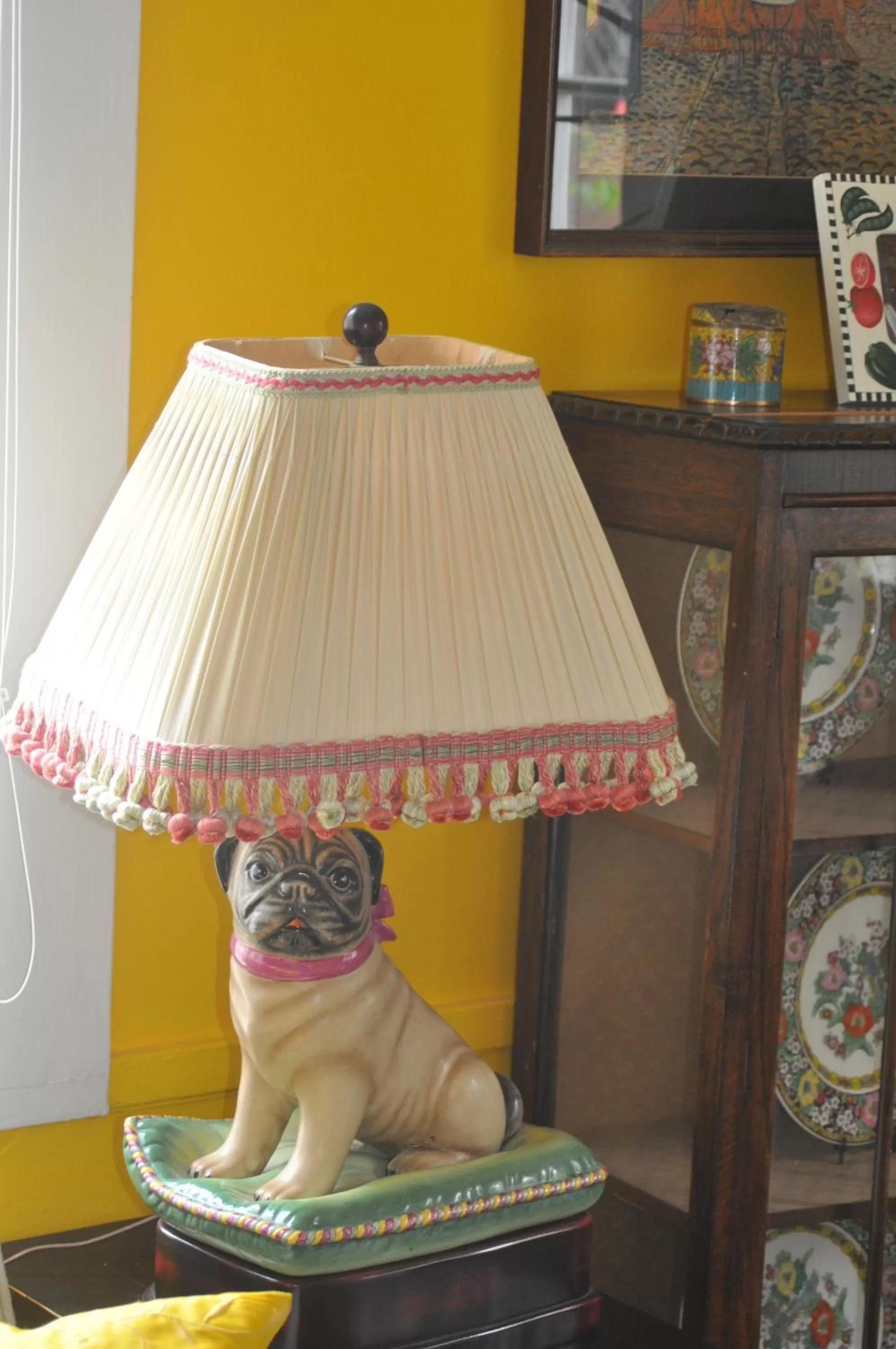 Decorative detail in My Rosegarden Guest Rooms