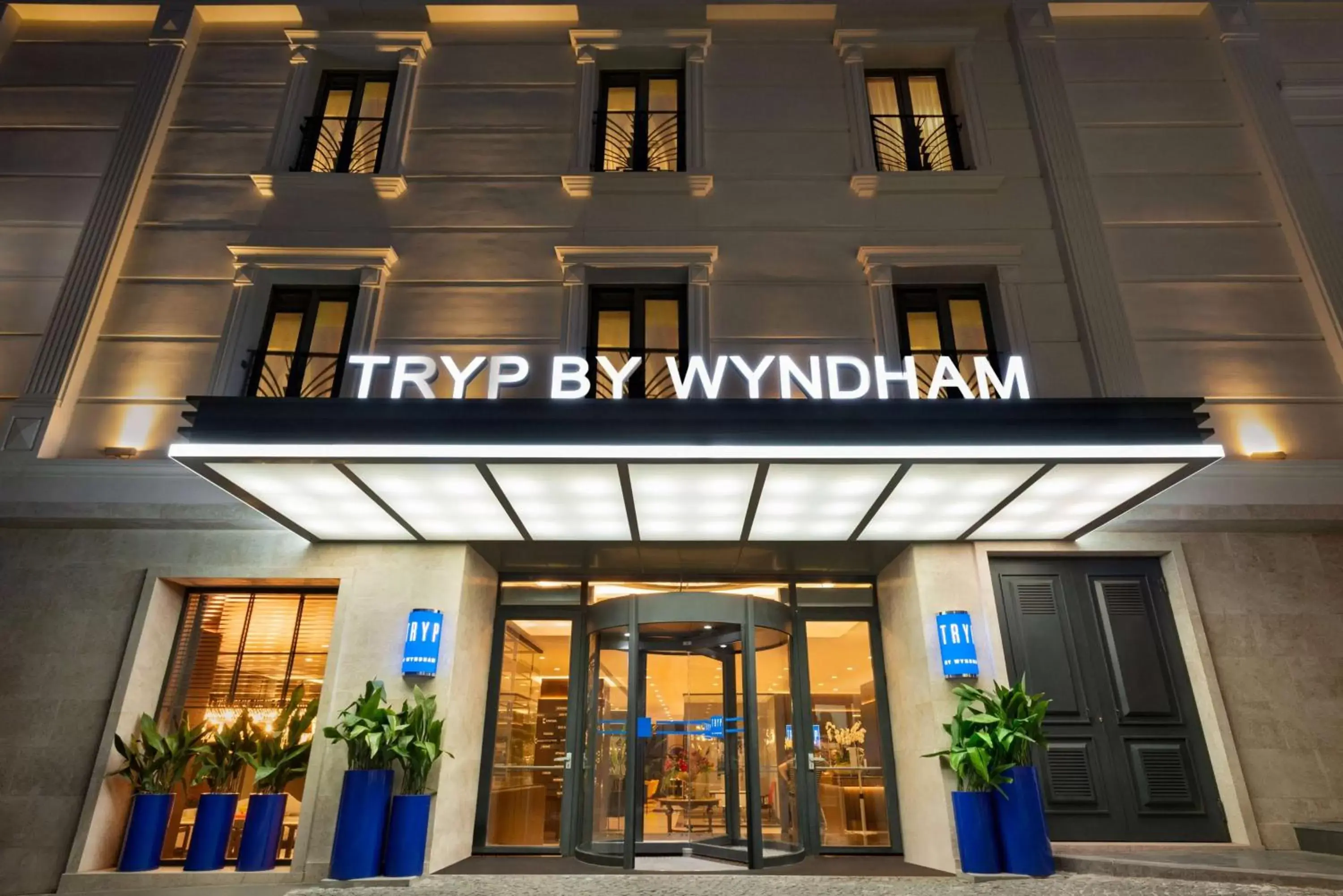 Property building in TRYP By Wyndham Istanbul Sisli Hotel
