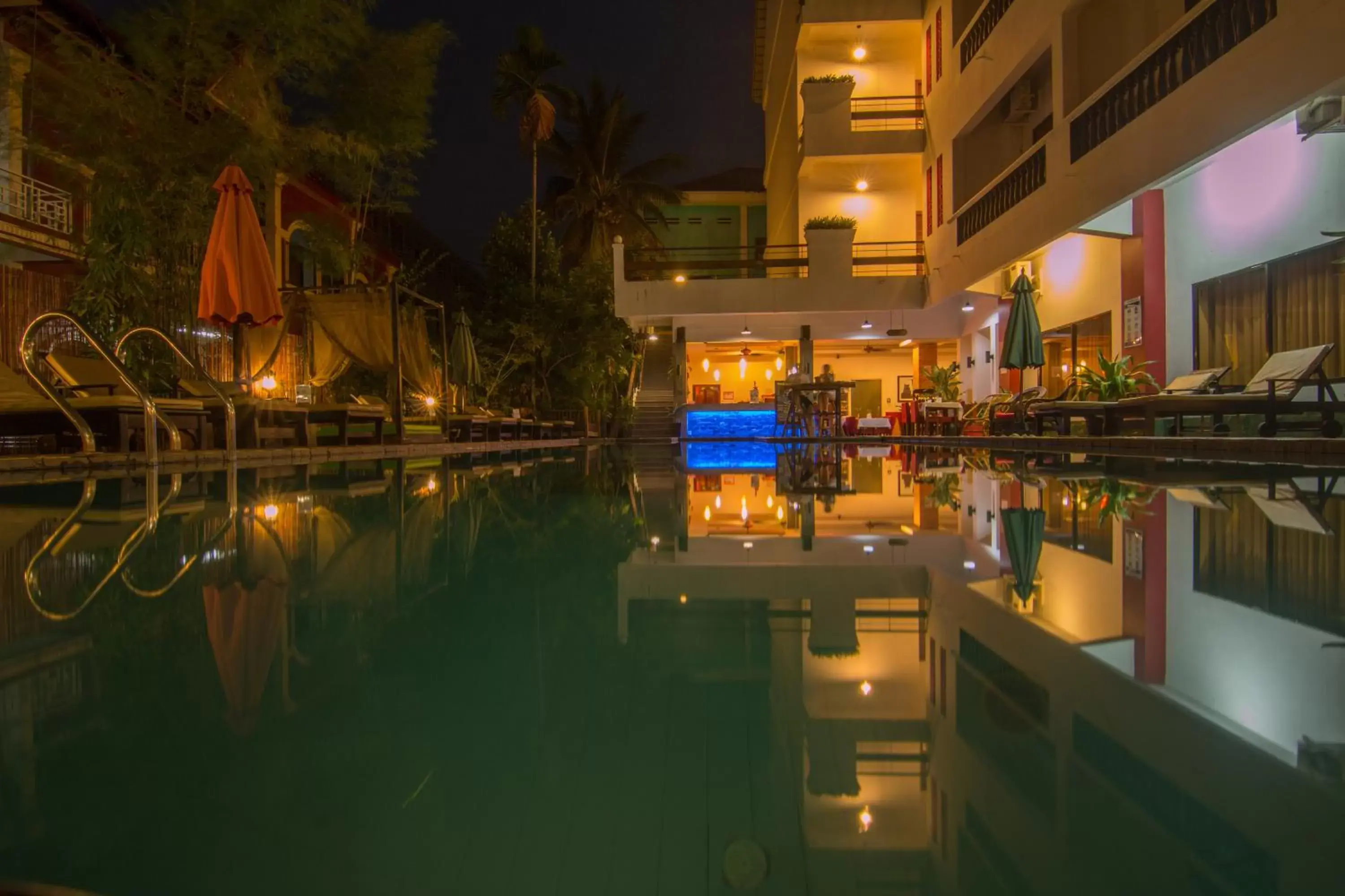 Pool view, Swimming Pool in Mekong Angkor Palace Hotel